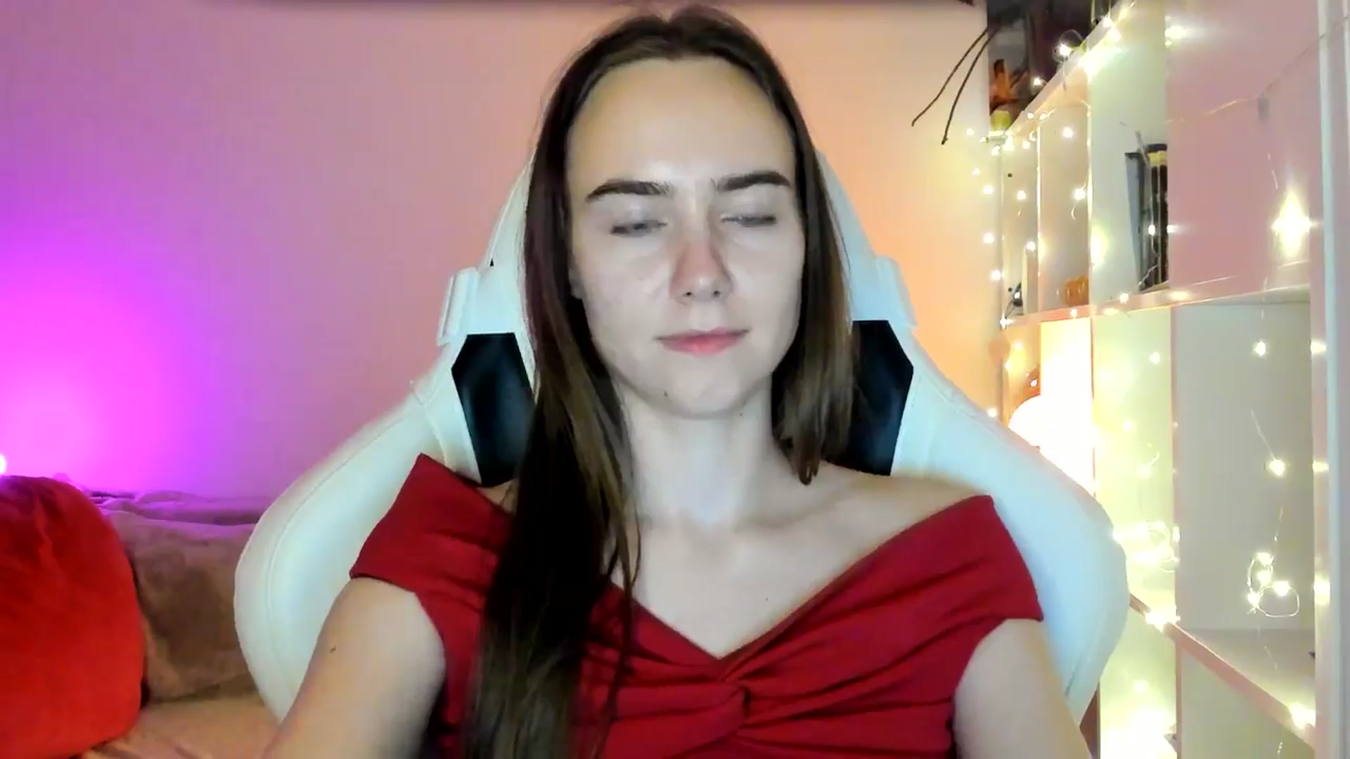 Gallery image thumbnail from OhAlisa's myfreecams stream on, 02/28/2026, 18:48 image 16 of 20