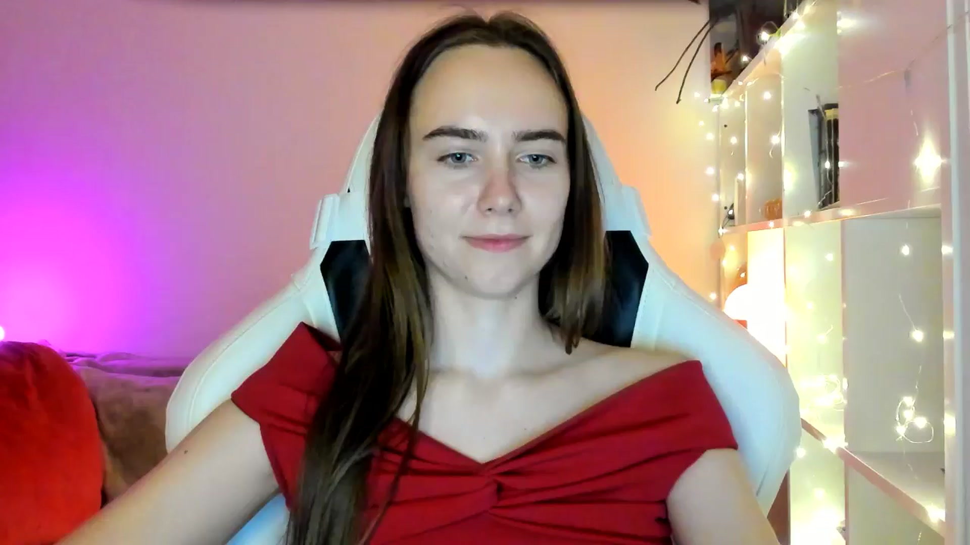 Gallery image thumbnail from OhAlisa's myfreecams stream on, 02/28/2026, 18:48 image 15 of 20