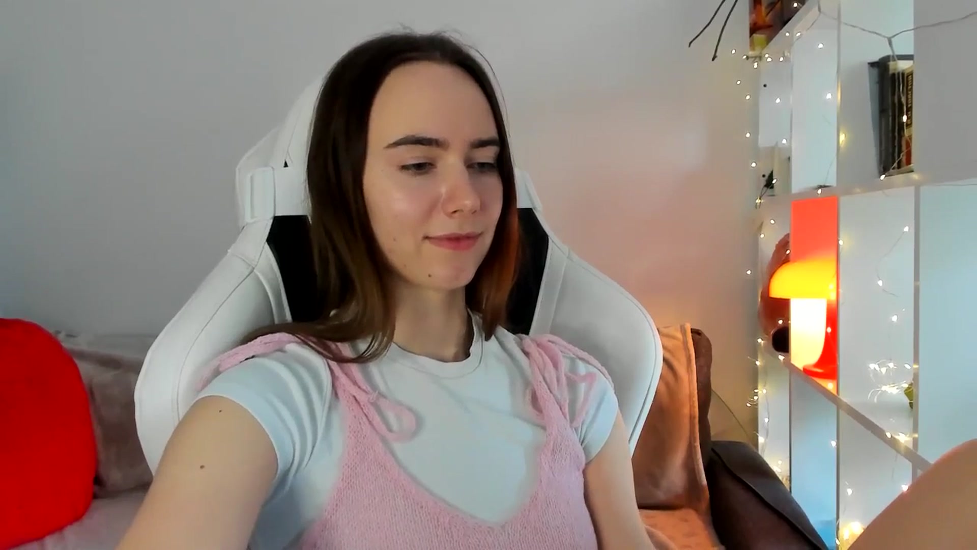 Gallery image thumbnail from OhAlisa's myfreecams stream on, 03/01/2026, 15:21 image 16 of 20