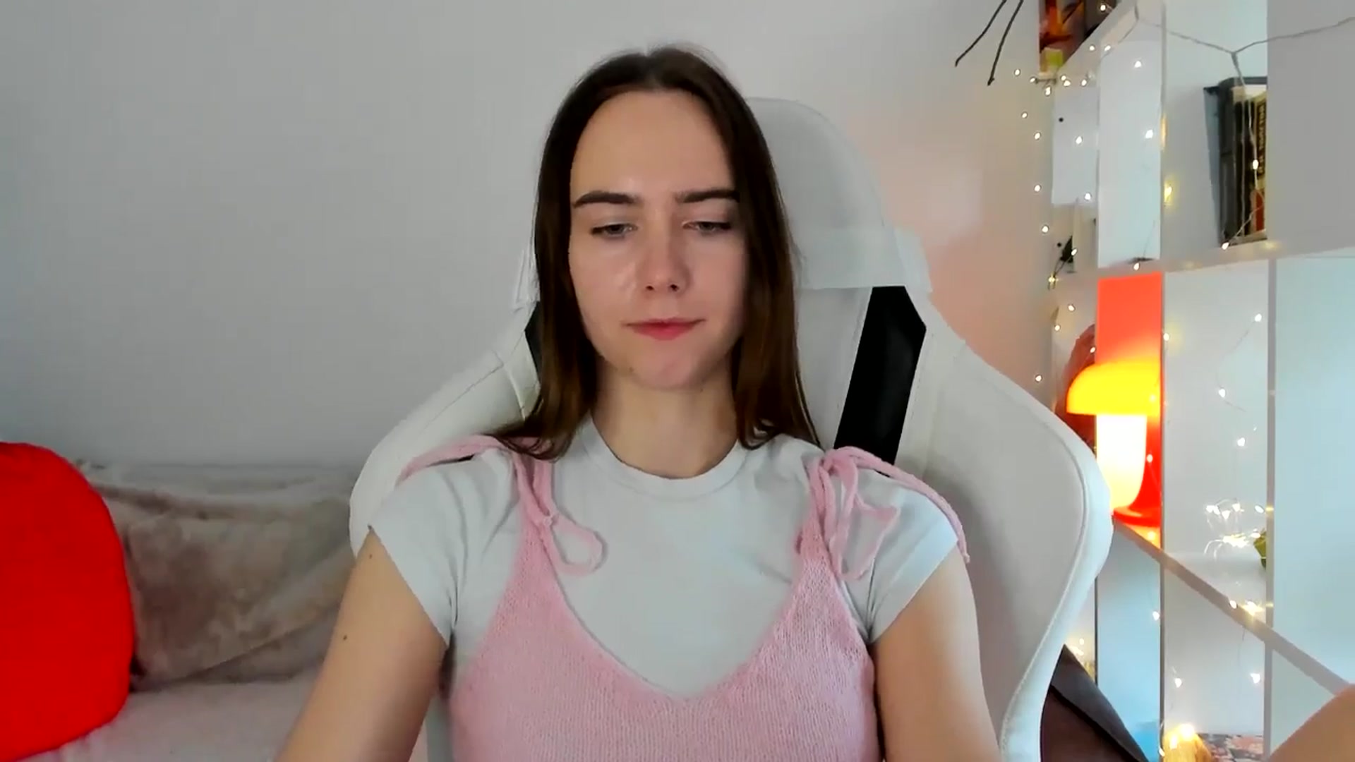 Gallery image thumbnail from OhAlisa's myfreecams stream on, 03/01/2026, 15:21 image 11 of 20