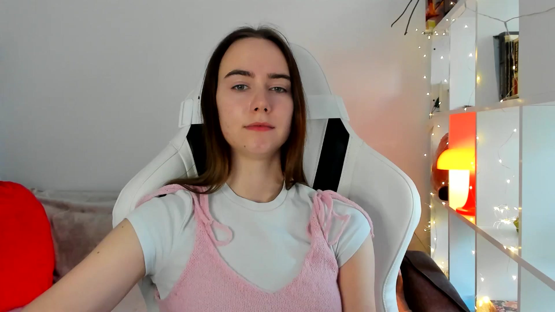 Gallery image thumbnail from OhAlisa's myfreecams stream on, 03/01/2026, 15:21 image 15 of 20