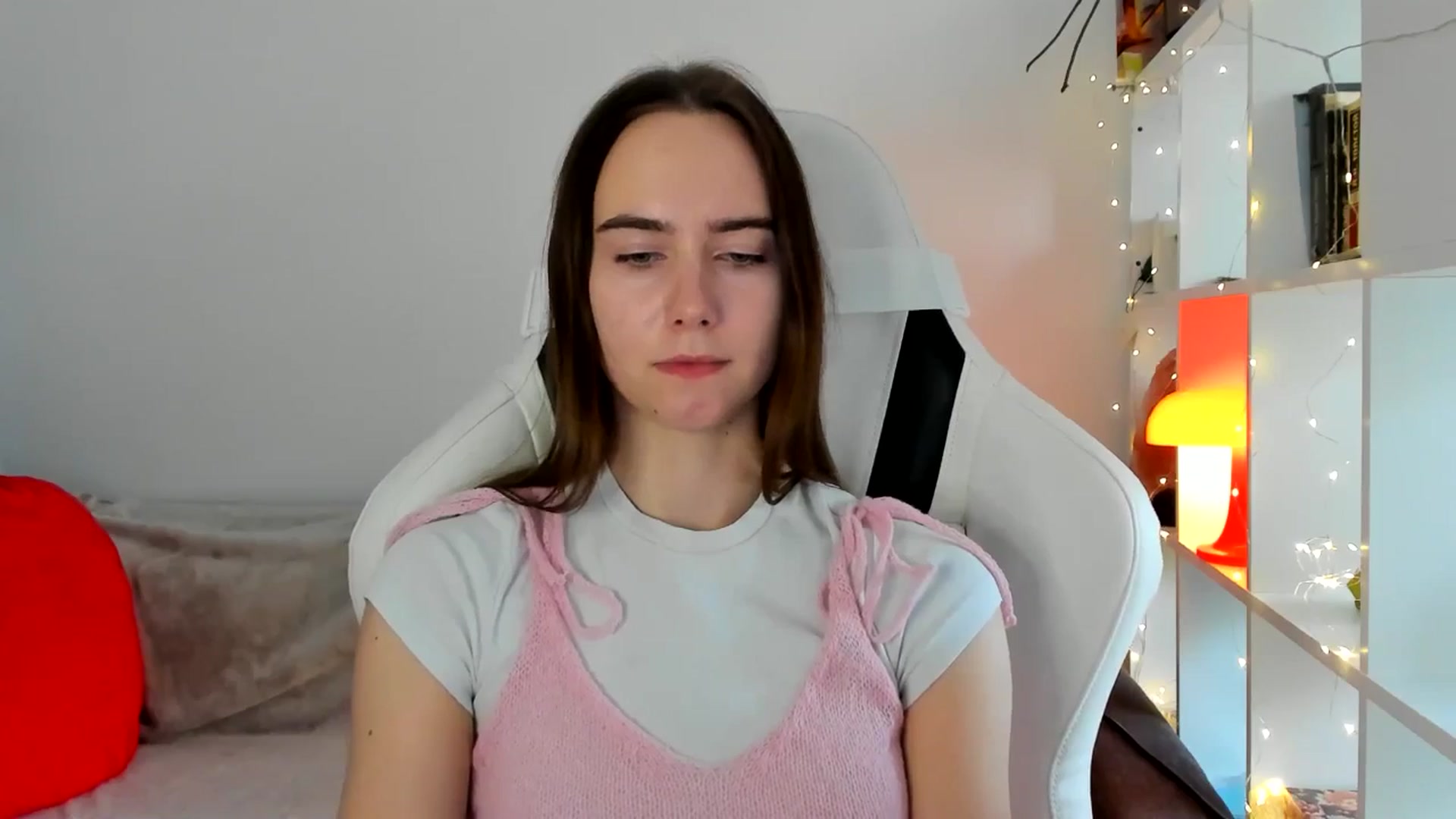 Gallery image thumbnail from OhAlisa's myfreecams stream on, 03/01/2026, 15:21 image 13 of 20