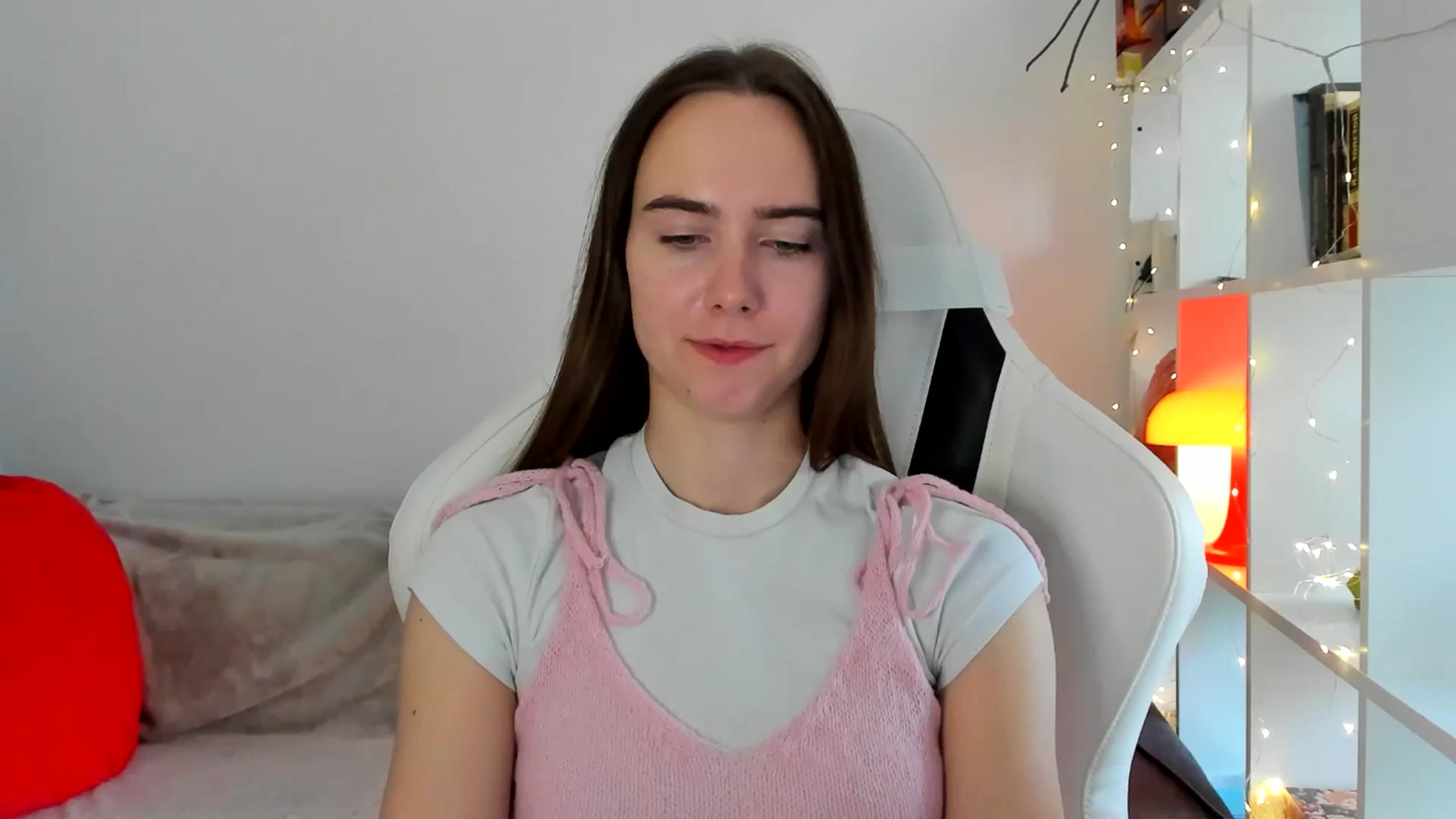 Gallery image thumbnail from OhAlisa's myfreecams stream on, 03/01/2026, 15:21 image 1 of 20