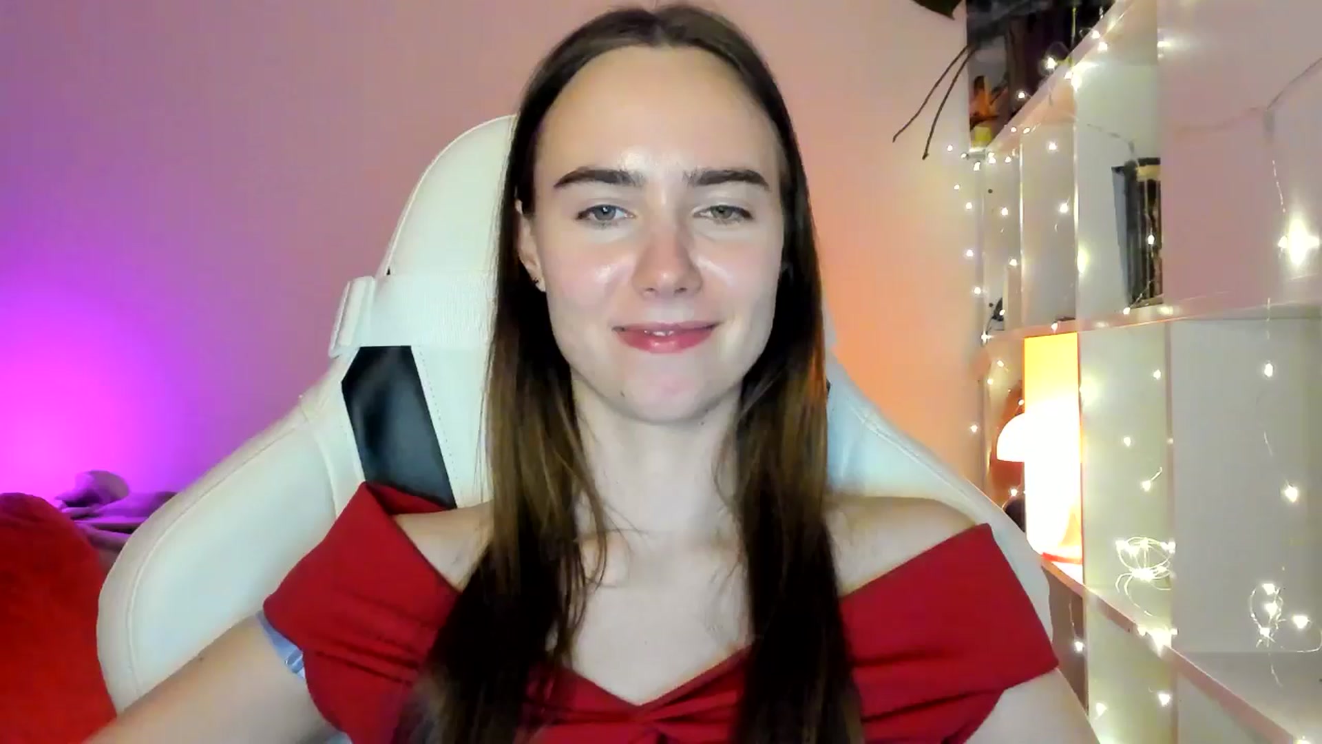 Gallery image thumbnail from OhAlisa's myfreecams stream on, 03/01/2026, 17:33 image 4 of 20
