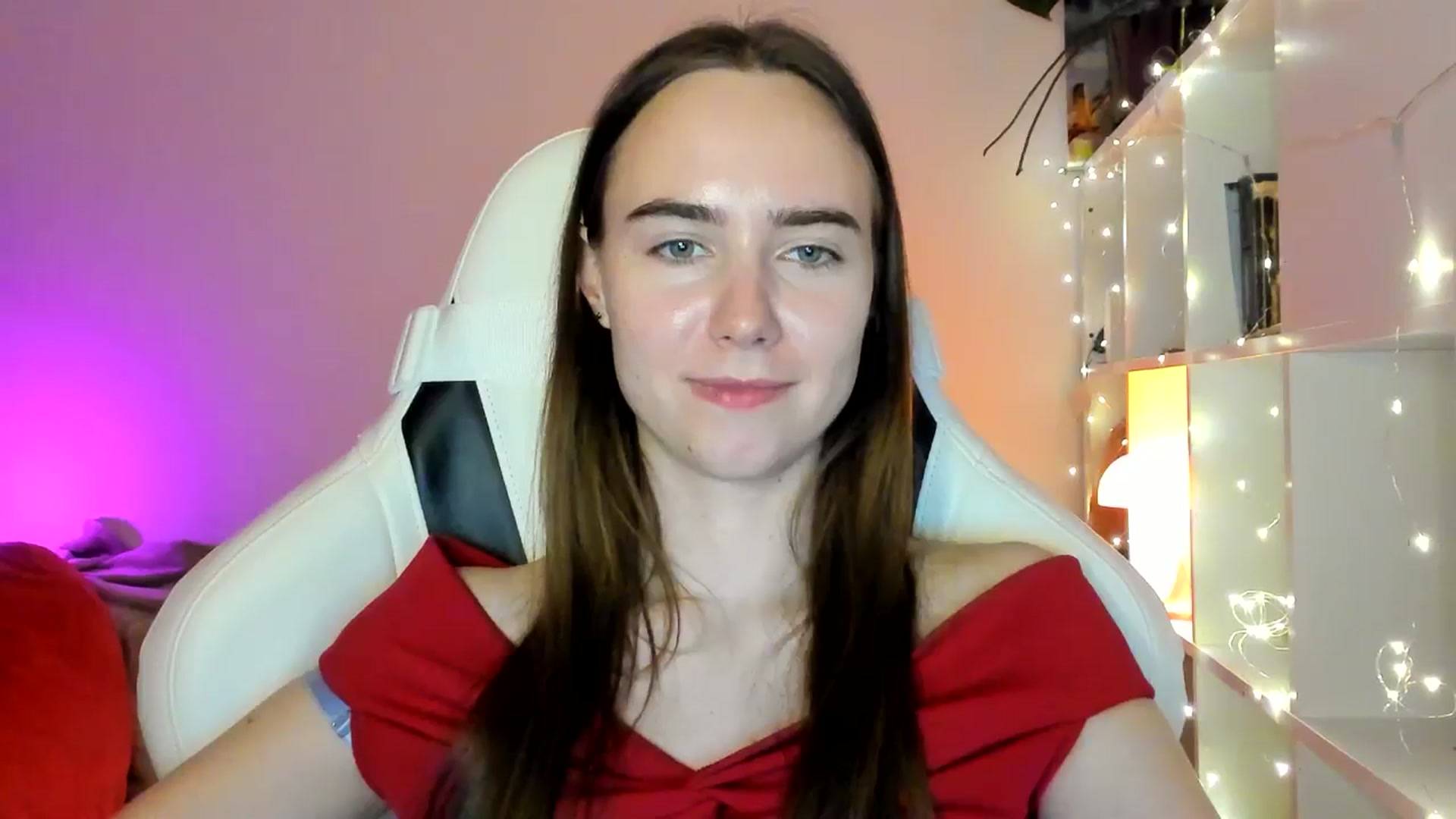 Gallery image thumbnail from OhAlisa's myfreecams stream on, 03/01/2026, 17:33 image 8 of 20