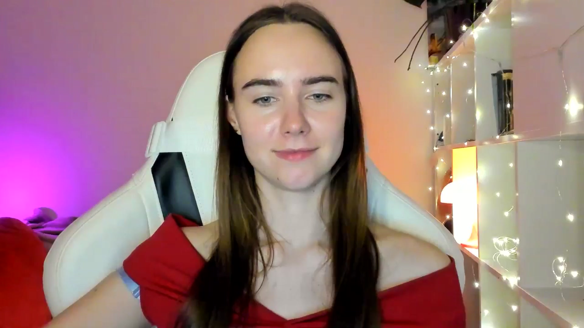 Gallery image thumbnail from OhAlisa's myfreecams stream on, 03/01/2026, 17:33 image 7 of 20