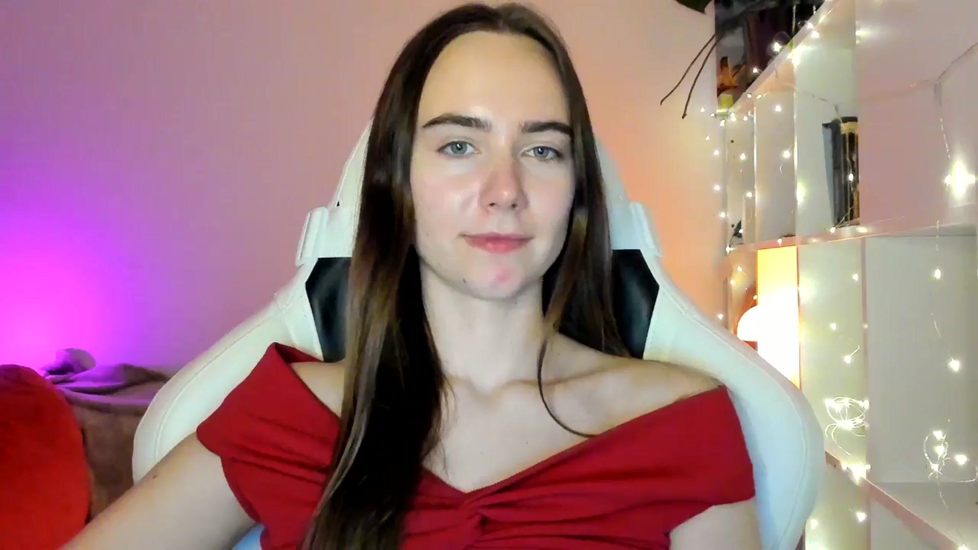 Gallery image thumbnail from OhAlisa's myfreecams stream on, 03/01/2026, 17:33 image 16 of 20