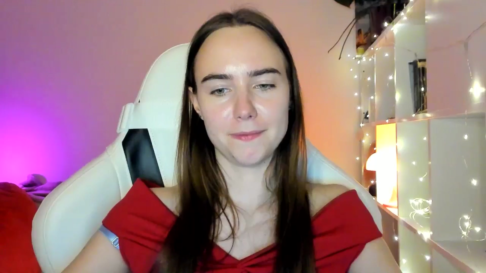 Gallery image thumbnail from OhAlisa's myfreecams stream on, 03/01/2026, 17:33 image 9 of 20