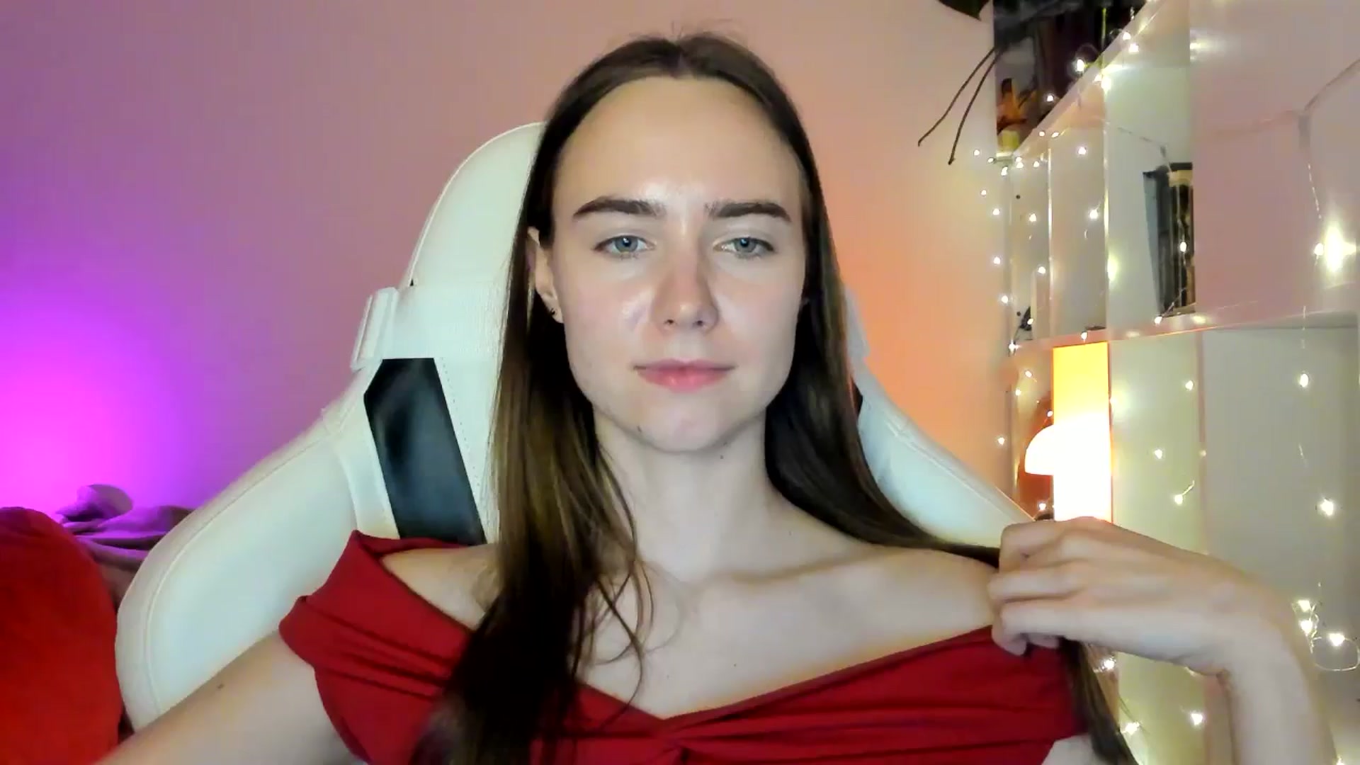 Gallery image thumbnail from OhAlisa's myfreecams stream on, 03/01/2026, 17:33 image 11 of 20