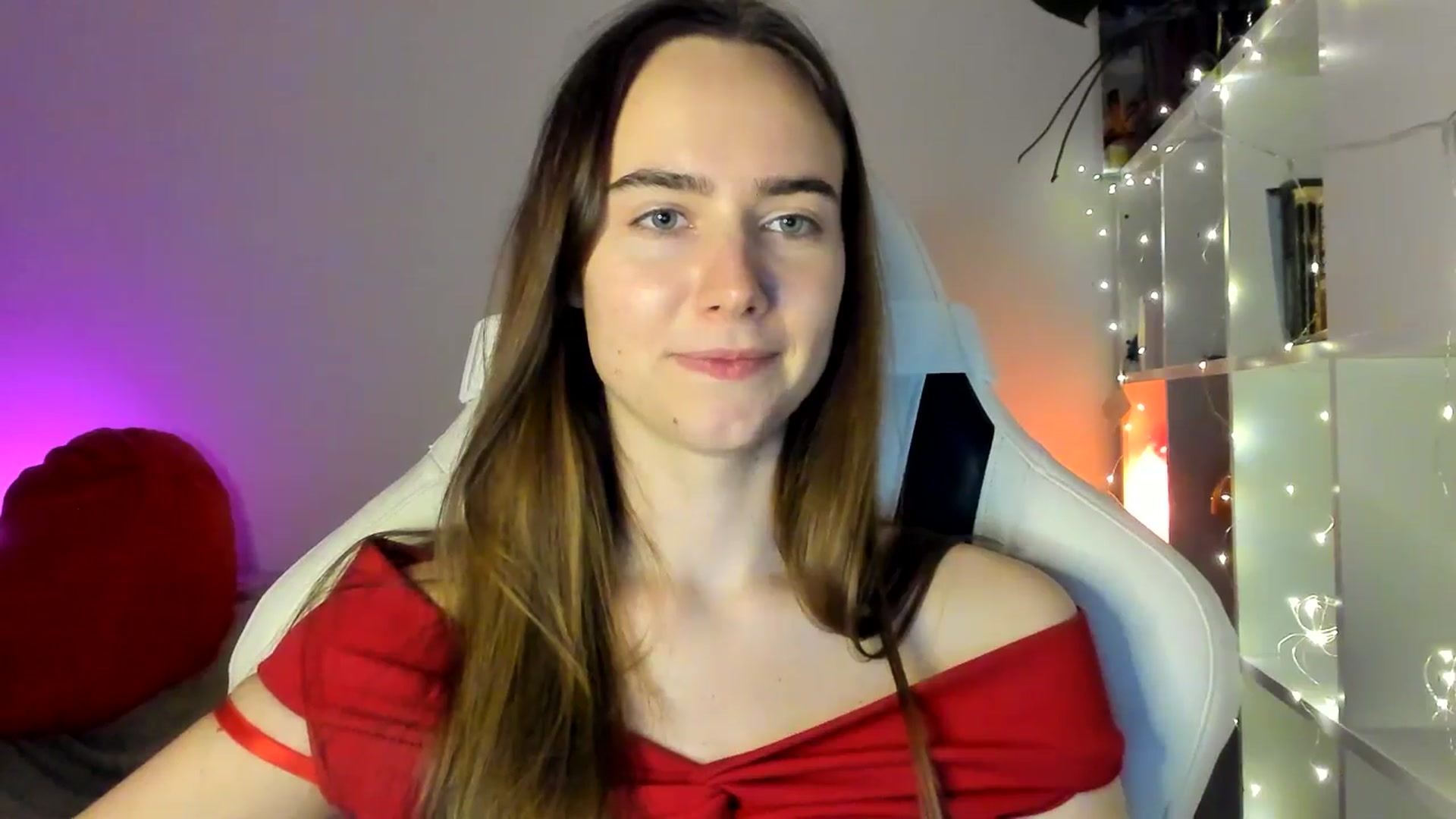 Gallery image thumbnail from OhAlisa's myfreecams stream on, 03/02/2026, 19:55 image 4 of 20