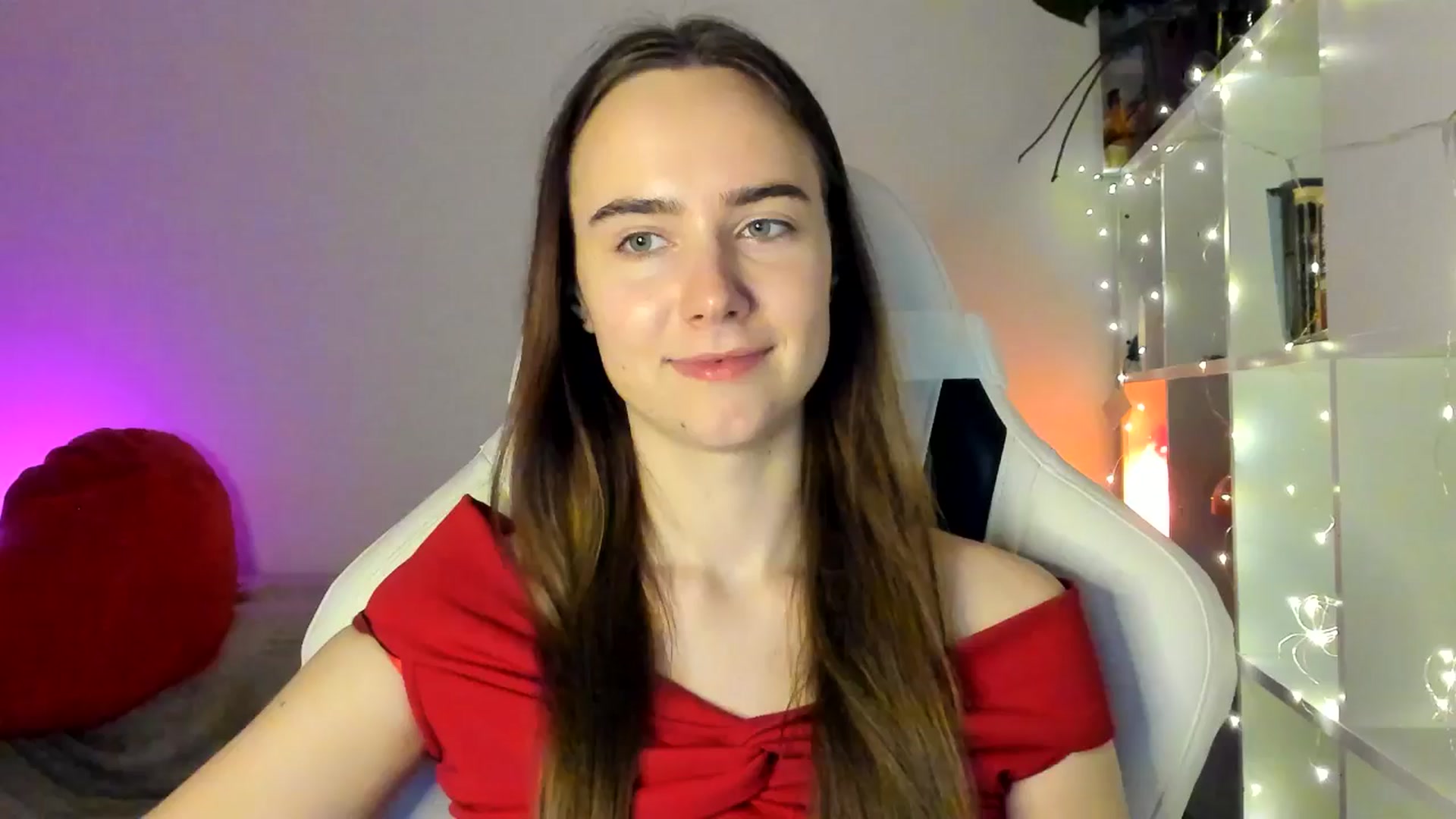 Gallery image thumbnail from OhAlisa's myfreecams stream on, 03/02/2026, 19:55 image 1 of 20