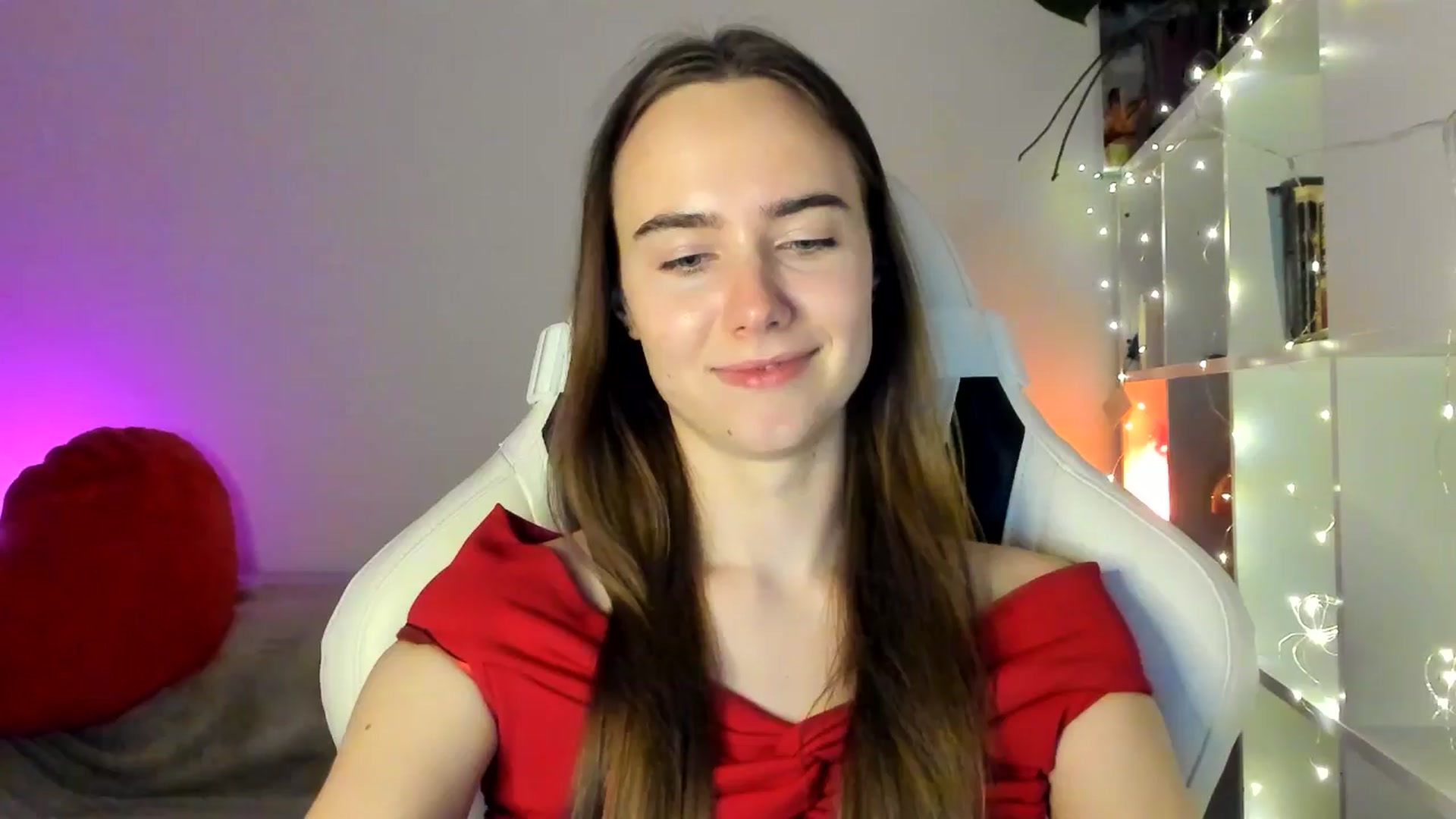 Gallery image thumbnail from OhAlisa's myfreecams stream on, 03/02/2026, 19:55 image 2 of 20