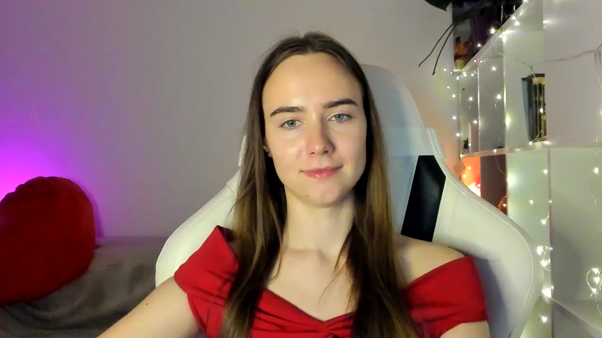 Gallery image thumbnail from OhAlisa's myfreecams stream on, 03/02/2026, 19:55 image 17 of 20