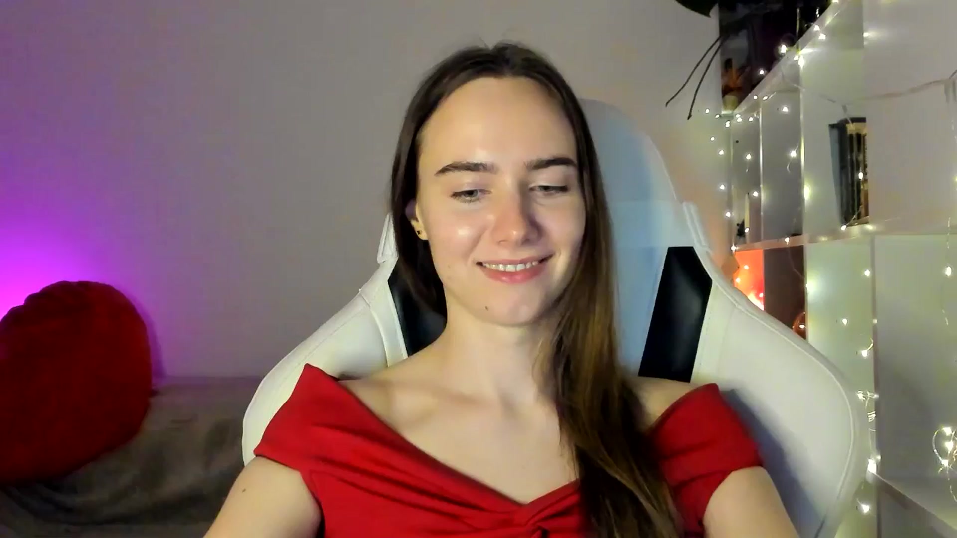 Gallery image thumbnail from OhAlisa's myfreecams stream on, 03/02/2026, 19:55 image 11 of 20
