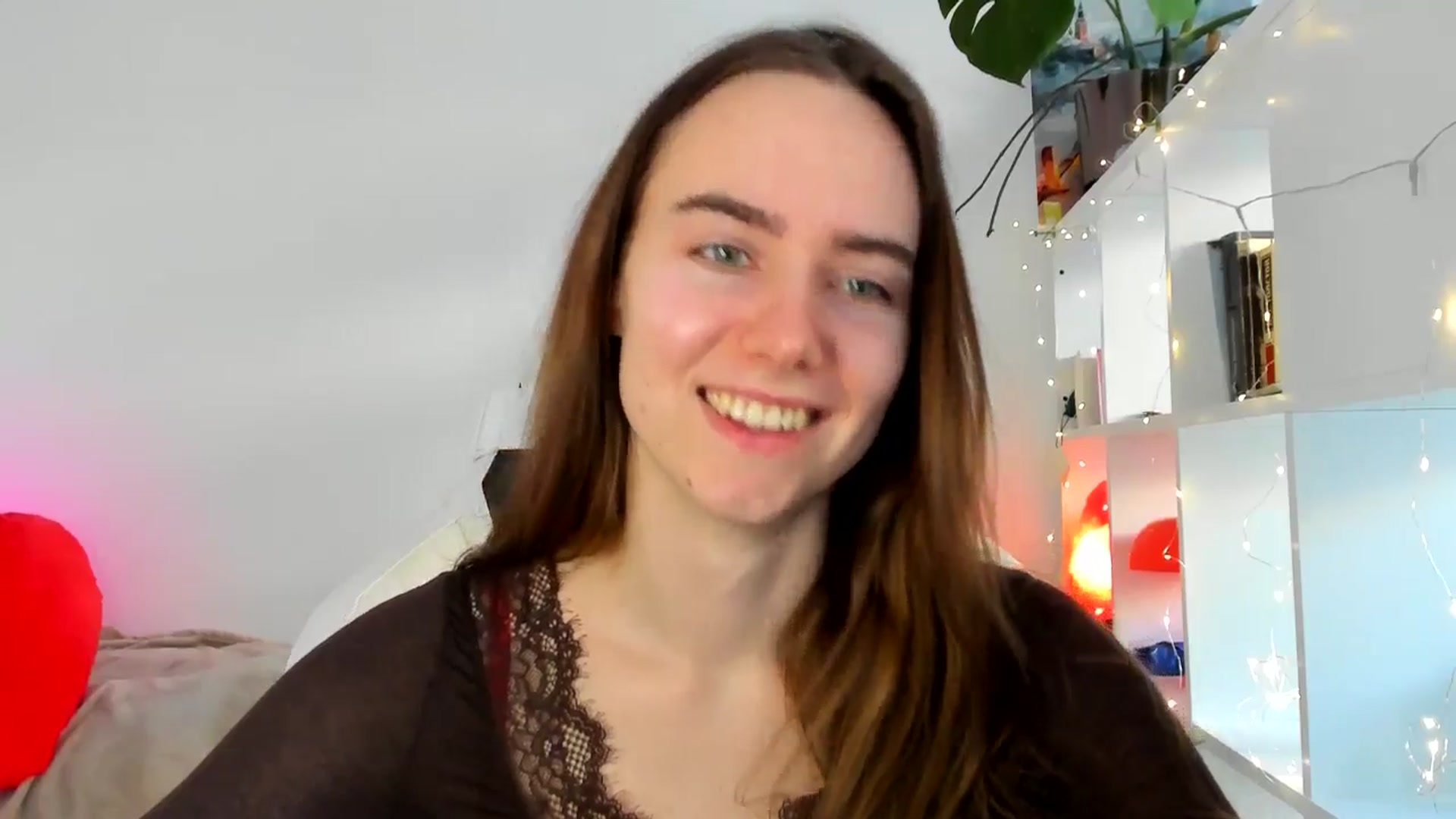 Gallery image thumbnail from OhAlisa's myfreecams stream on, 03/03/2026, 15:45 image 3 of 20