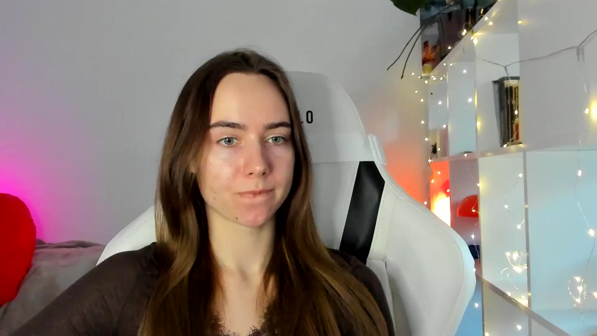 Gallery image thumbnail from OhAlisa's myfreecams stream on, 03/03/2026, 17:08 image 1 of 20