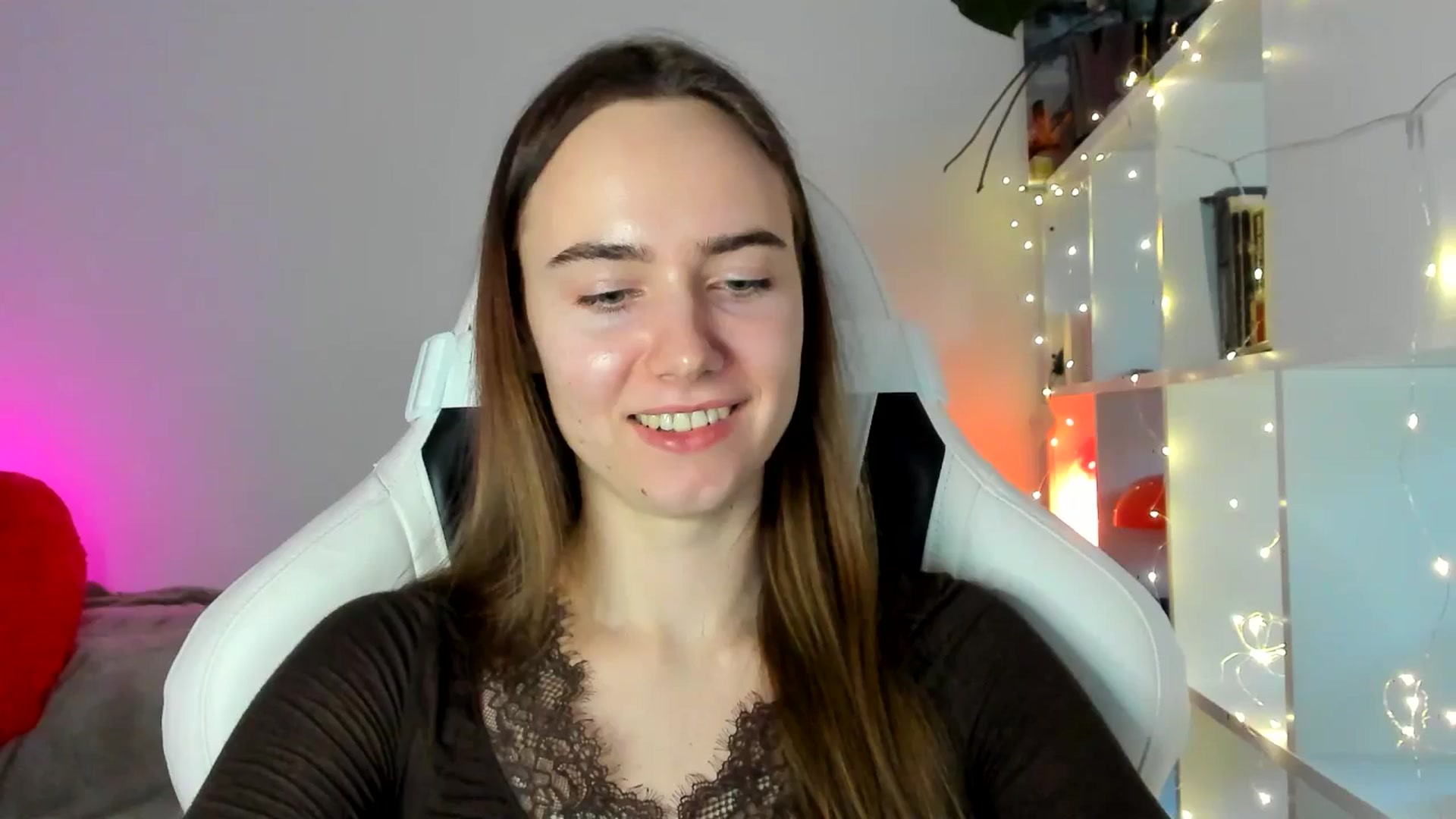 Gallery image thumbnail from OhAlisa's myfreecams stream on, 03/03/2026, 17:08 image 6 of 20