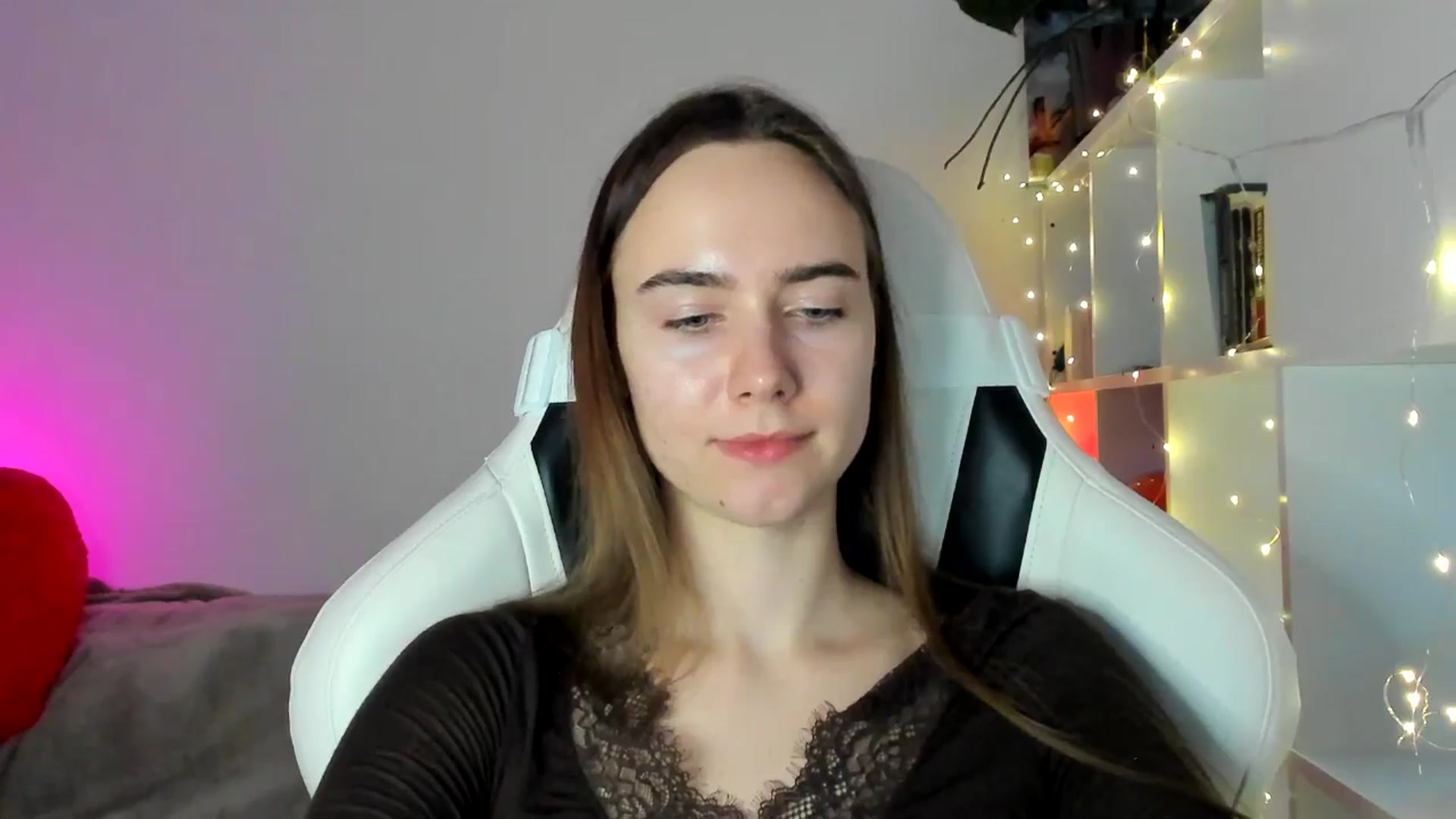 Gallery image thumbnail from OhAlisa's myfreecams stream on, 03/03/2026, 17:08 image 9 of 20