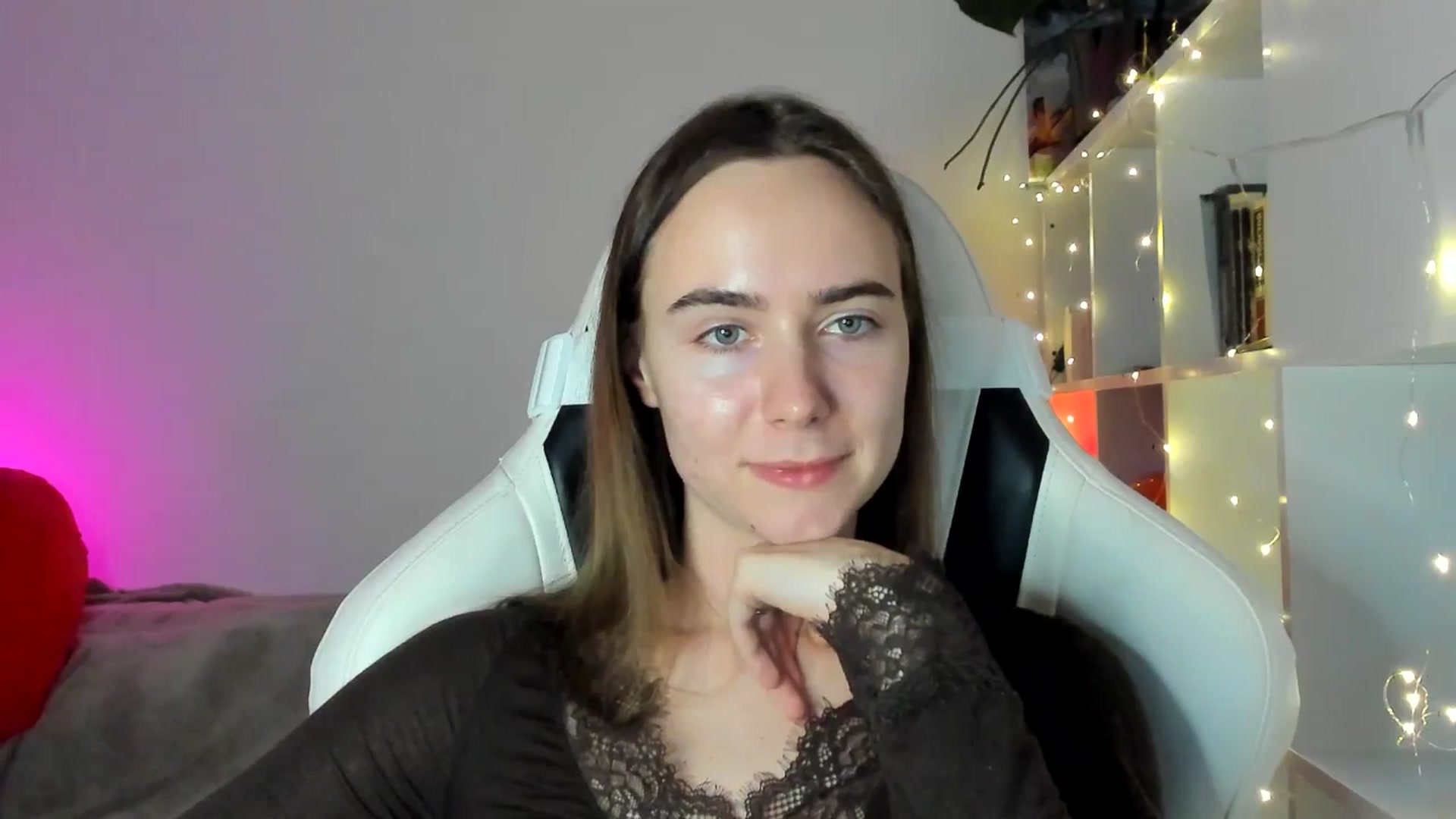 Gallery image thumbnail from OhAlisa's myfreecams stream on, 03/03/2026, 17:08 image 10 of 20