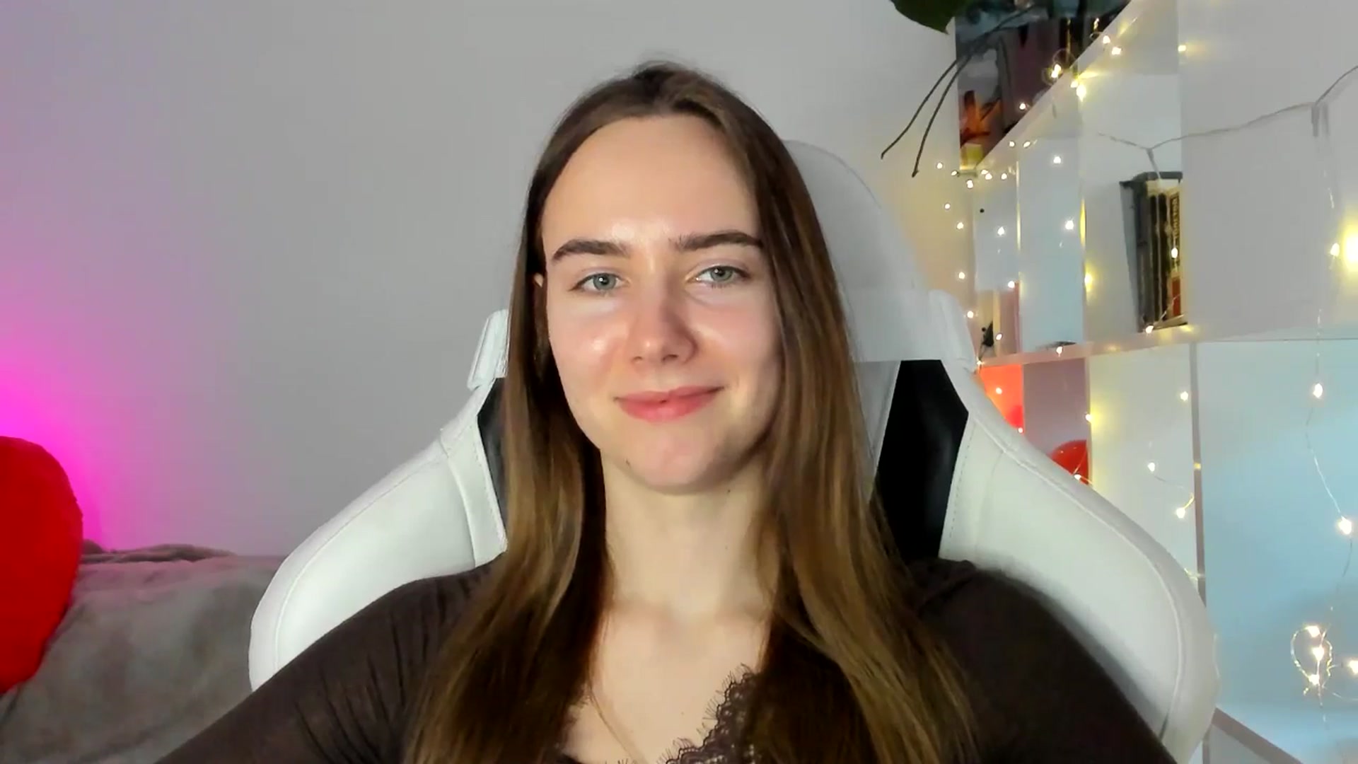 Gallery image thumbnail from OhAlisa's myfreecams stream on, 03/03/2026, 17:08 image 3 of 20