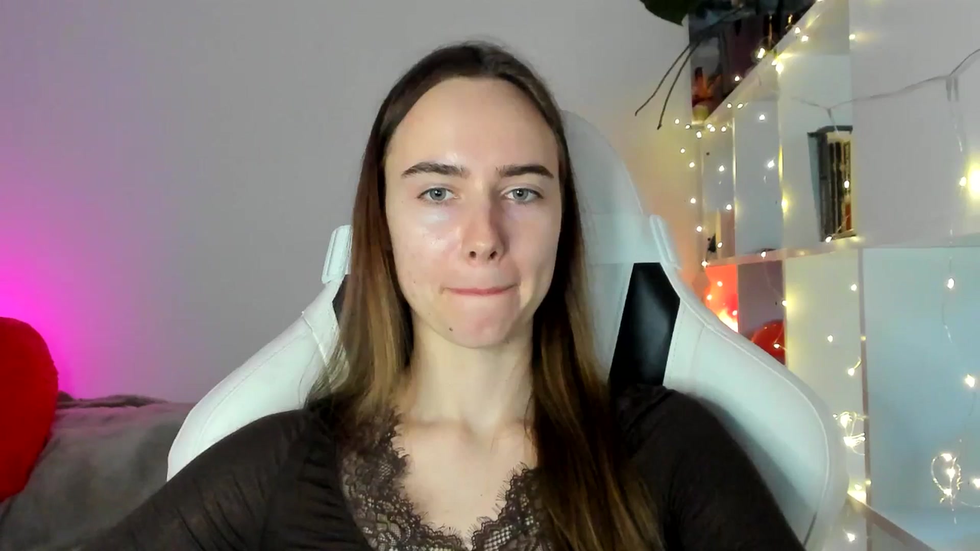 Gallery image thumbnail from OhAlisa's myfreecams stream on, 03/03/2026, 17:08 image 7 of 20