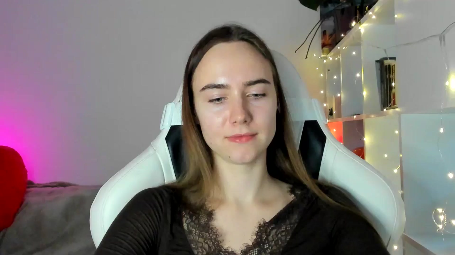 Gallery image thumbnail from OhAlisa's myfreecams stream on, 03/03/2026, 17:08 image 8 of 20