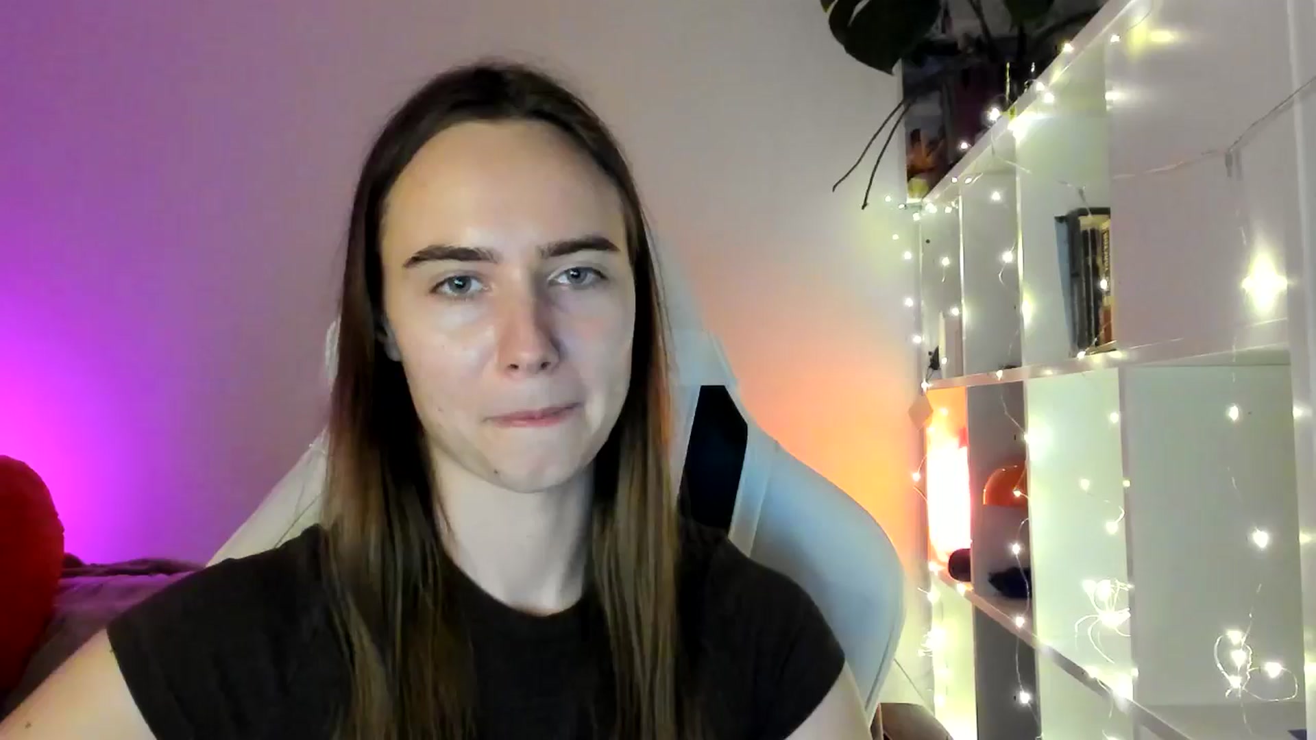 Gallery image thumbnail from OhAlisa's myfreecams stream on, 03/03/2026, 19:19 image 3 of 20