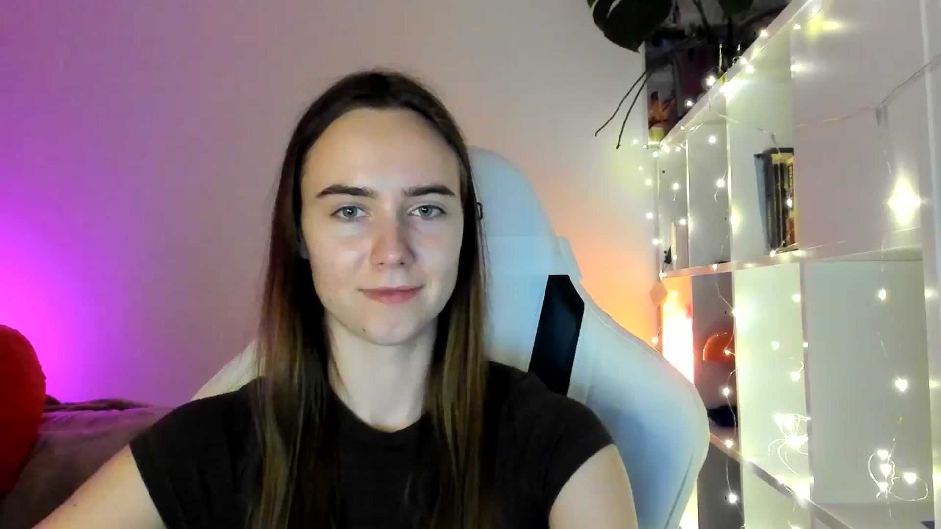 Gallery image thumbnail from OhAlisa's myfreecams stream on, 03/03/2026, 19:19 image 6 of 20