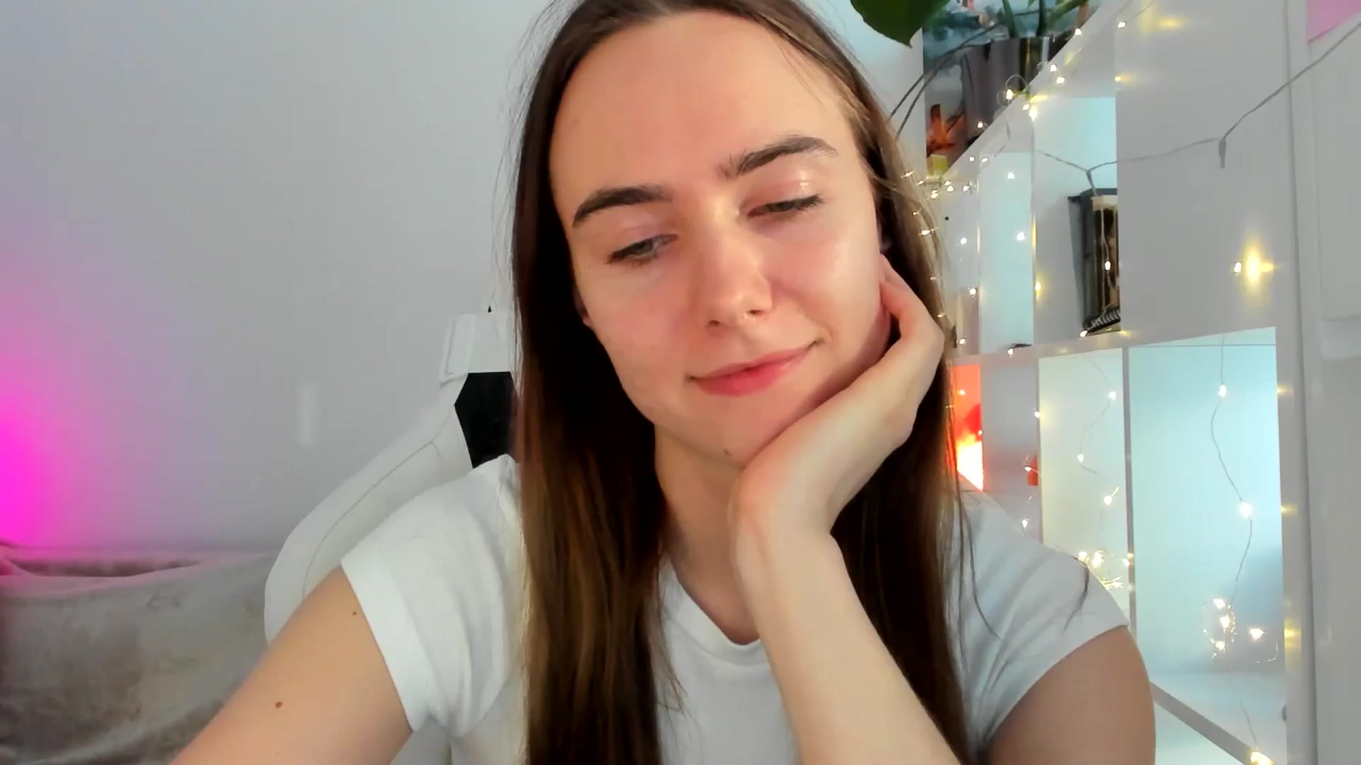 Gallery image thumbnail from OhAlisa's myfreecams stream on, 03/05/2026, 15:26 image 17 of 20