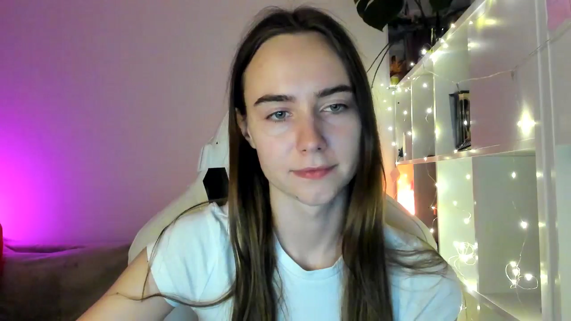 Gallery image thumbnail from OhAlisa's myfreecams stream on, 03/05/2026, 17:18 image 4 of 20