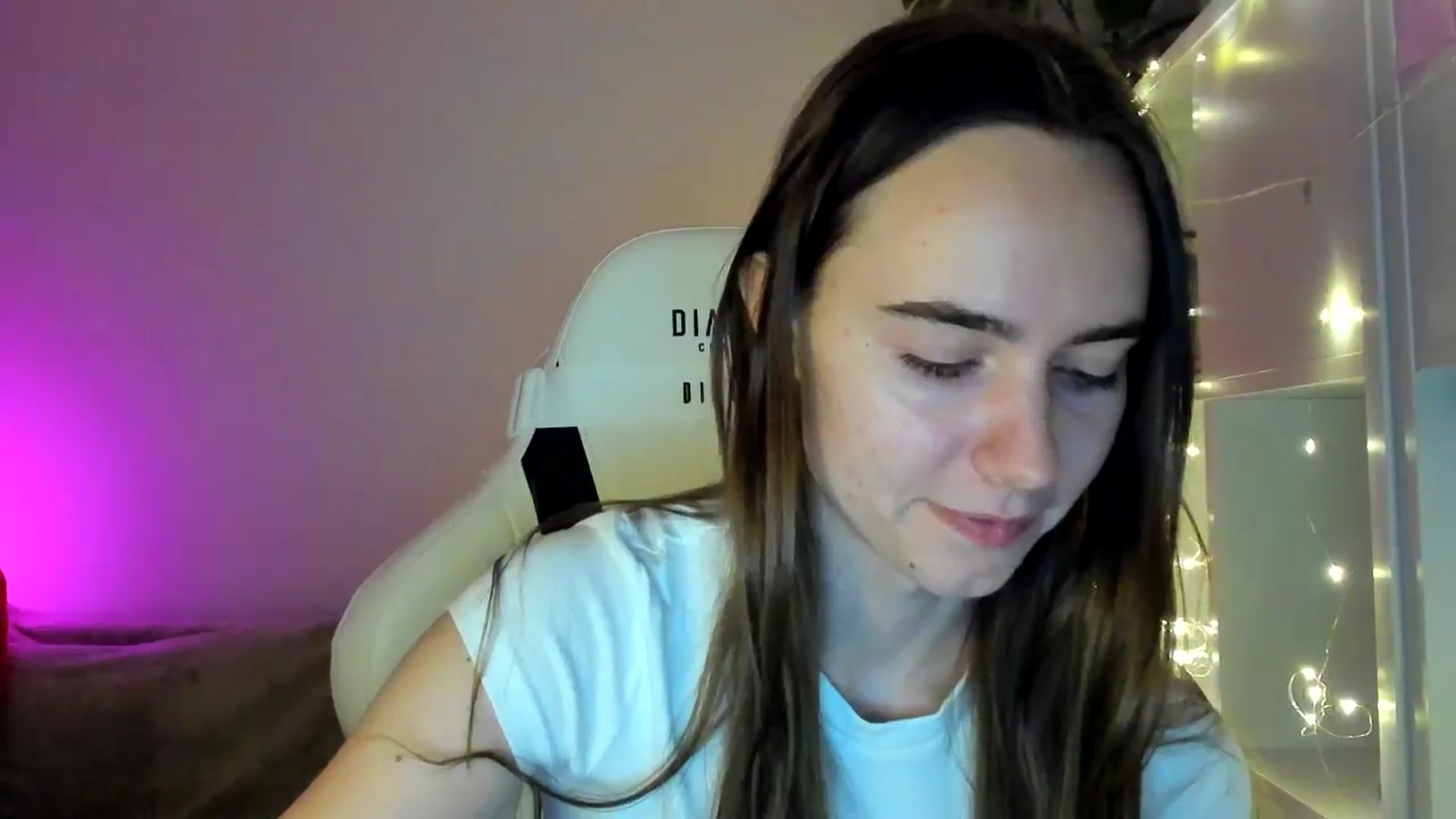 Gallery image thumbnail from OhAlisa's myfreecams stream on, 03/05/2026, 17:18 image 2 of 20