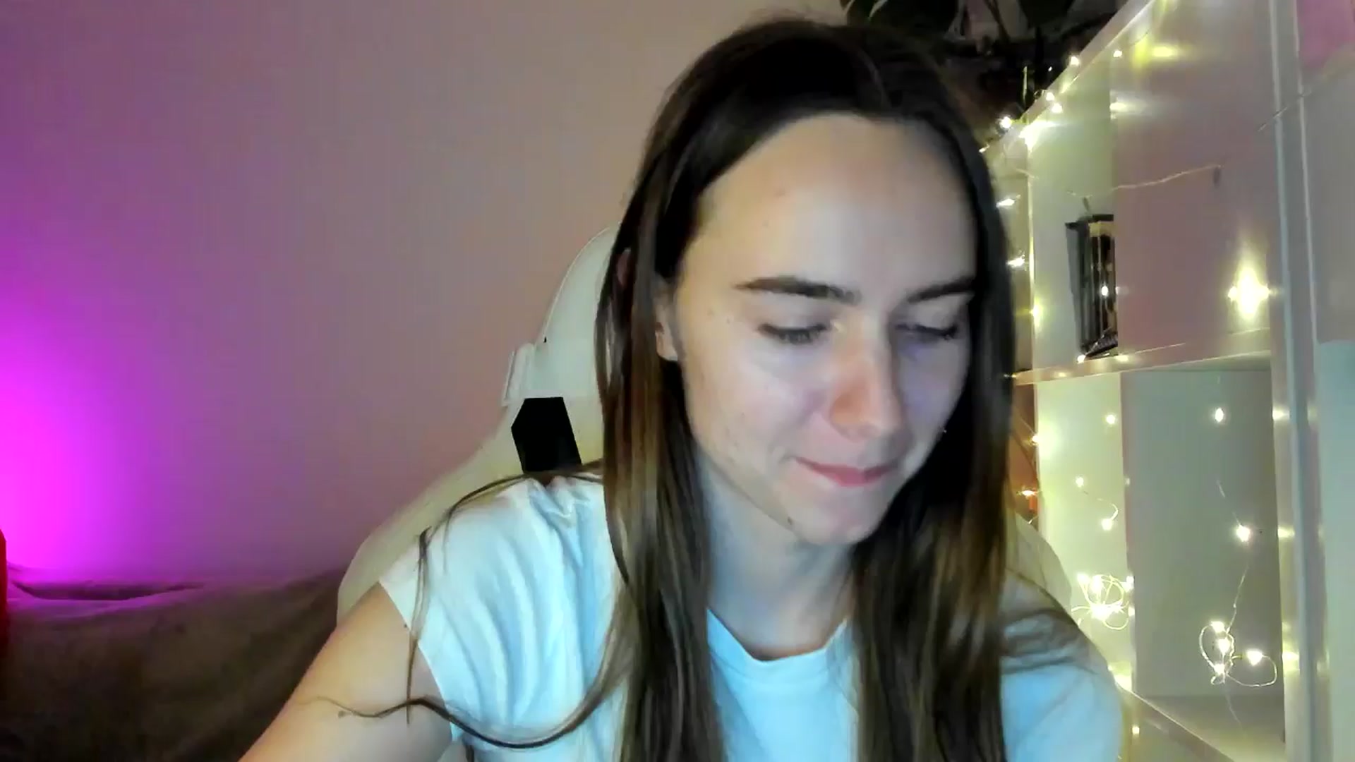 Gallery image thumbnail from OhAlisa's myfreecams stream on, 03/05/2026, 17:18 image 1 of 20