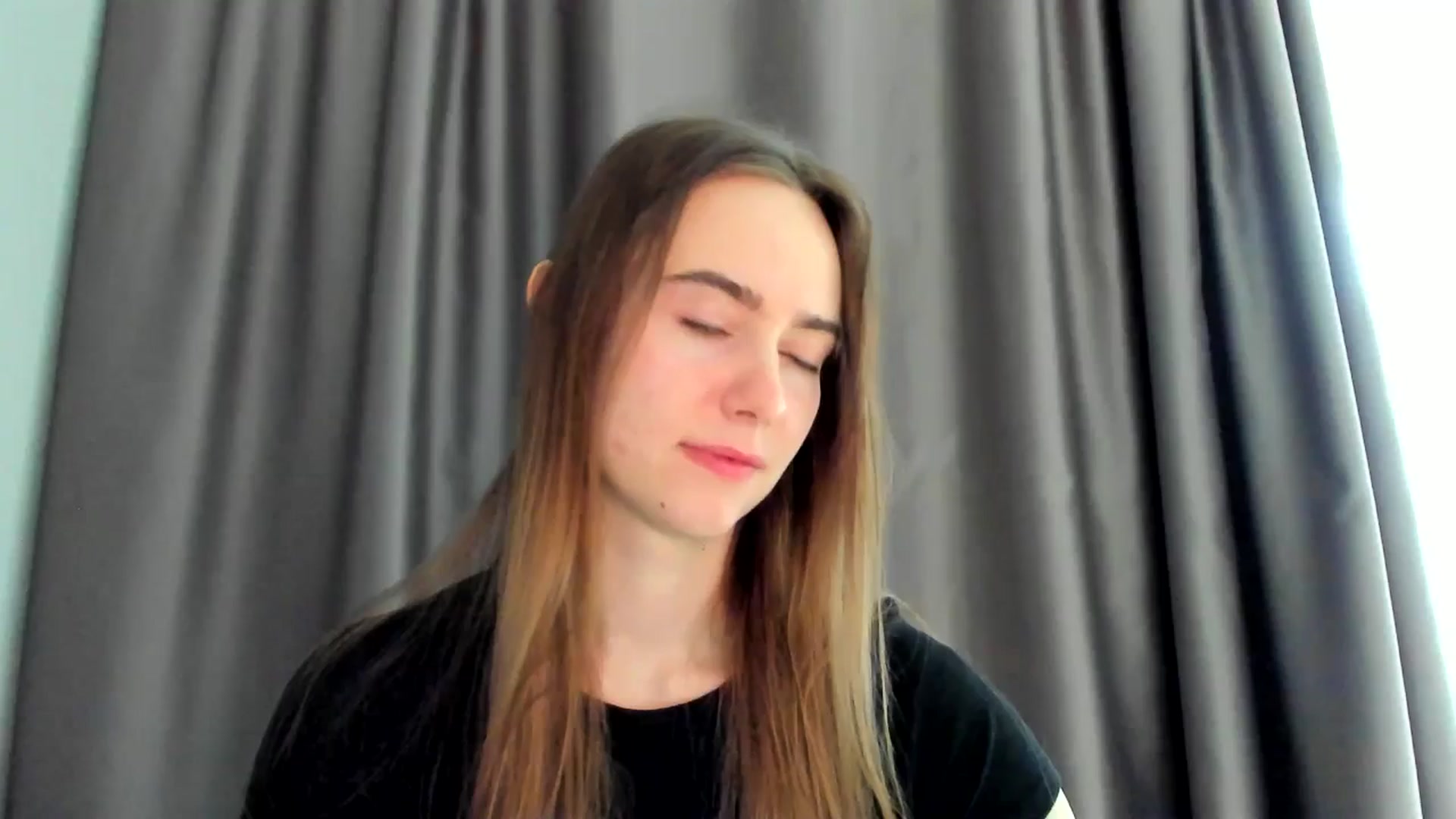 Gallery image thumbnail from OhAlisa's myfreecams stream on, 03/21/2026, 08:29 image 2 of 20