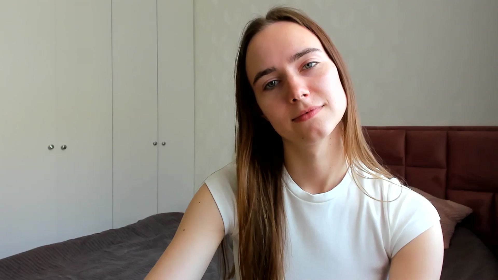 Gallery image thumbnail from OhAlisa's myfreecams stream on, 04/05/2026, 11:40 image 11 of 20