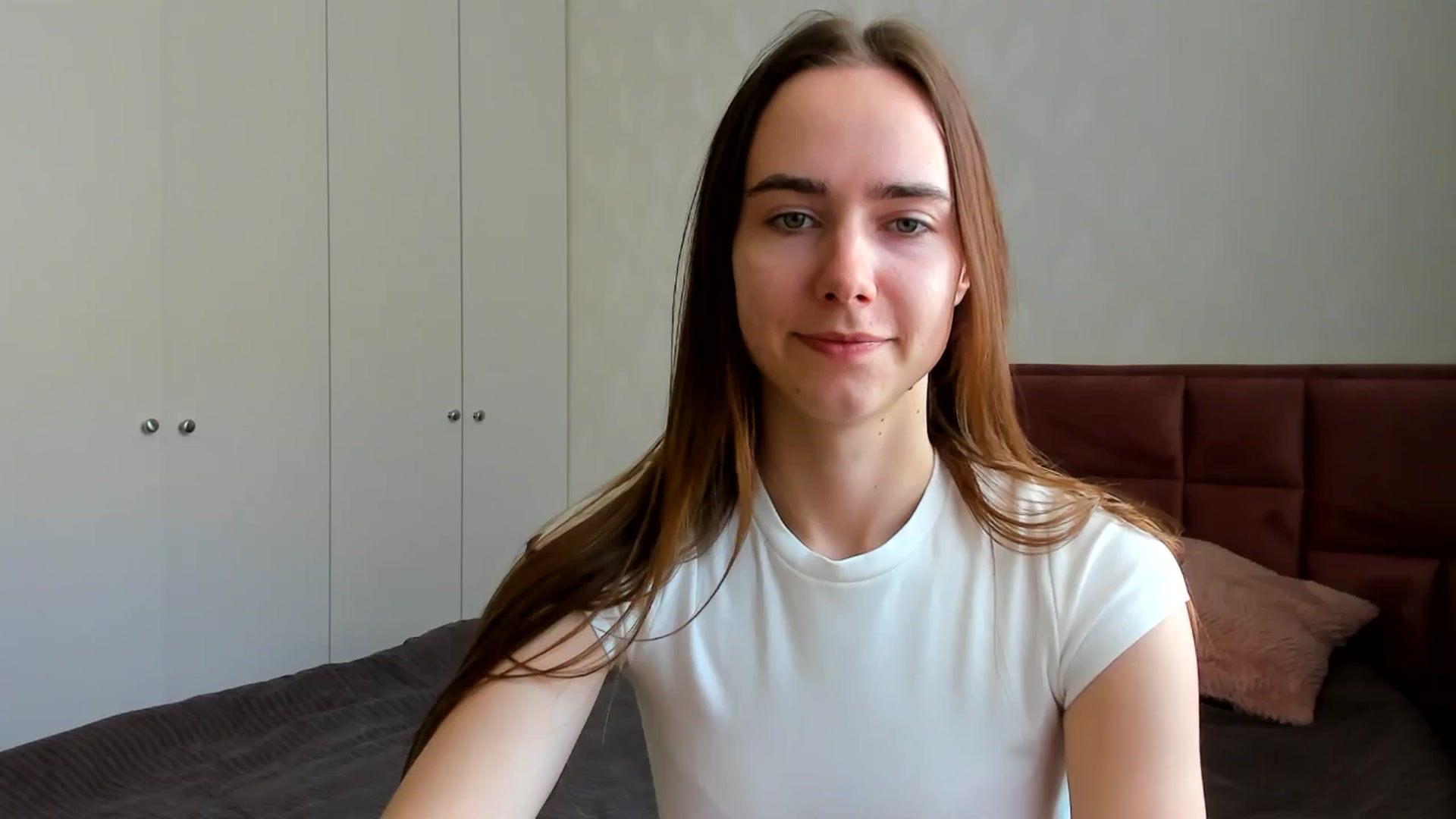 Gallery image thumbnail from OhAlisa's myfreecams stream on, 04/05/2026, 11:40 image 2 of 20