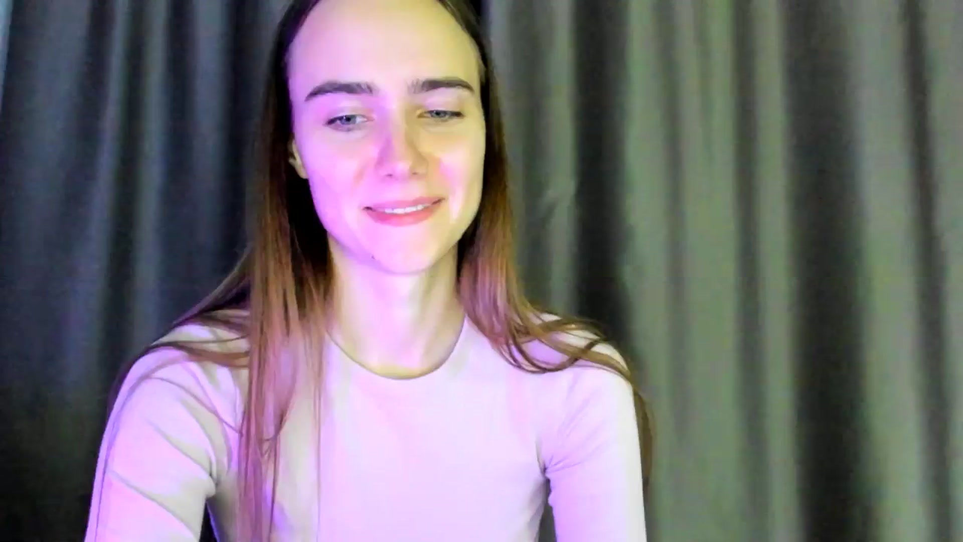 Gallery image thumbnail from OhAlisa's myfreecams stream on, 04/06/2026, 17:21 image 16 of 20