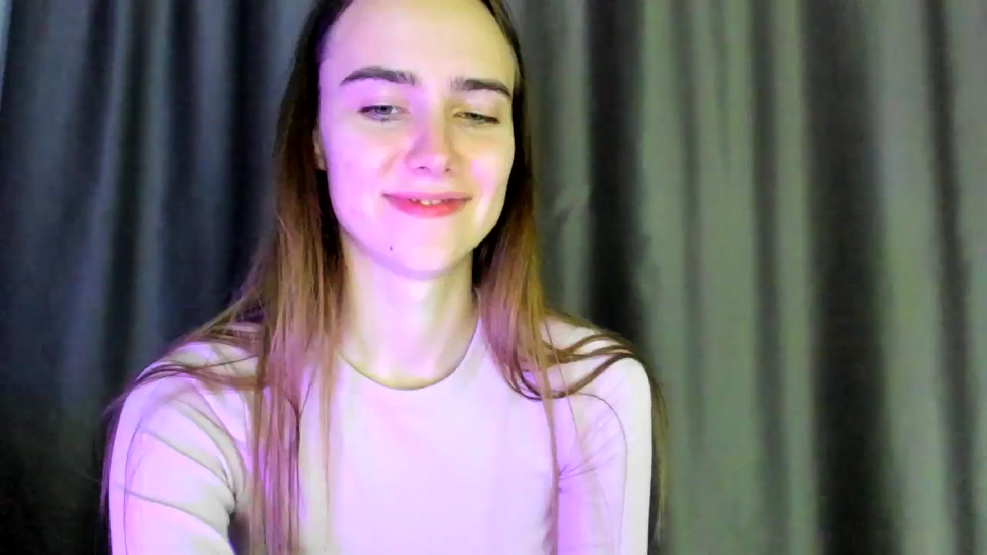 Gallery image thumbnail from OhAlisa's myfreecams stream on, 04/06/2026, 17:21 image 18 of 20