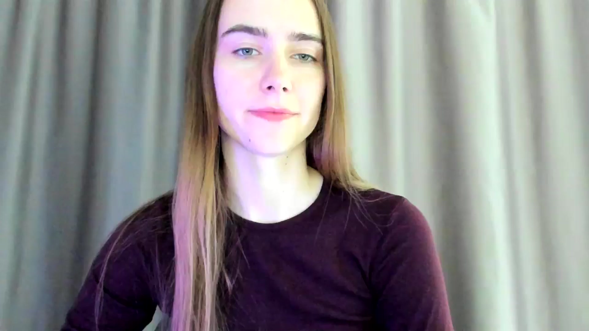 Gallery image thumbnail from OhAlisa's myfreecams stream on, 04/07/2026, 14:09 image 6 of 20