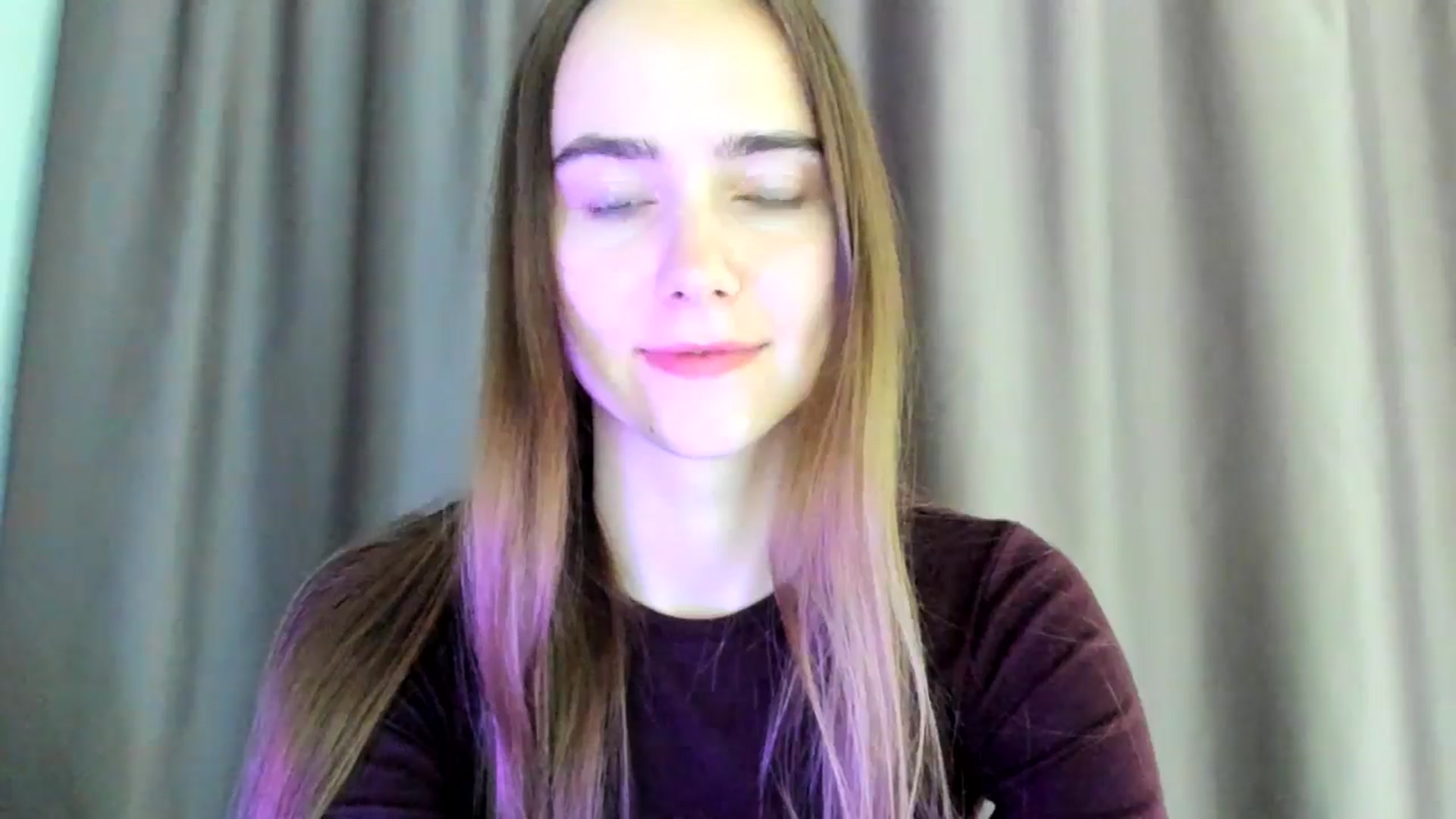 Gallery image thumbnail from OhAlisa's myfreecams stream on, 04/07/2026, 14:09 image 17 of 20