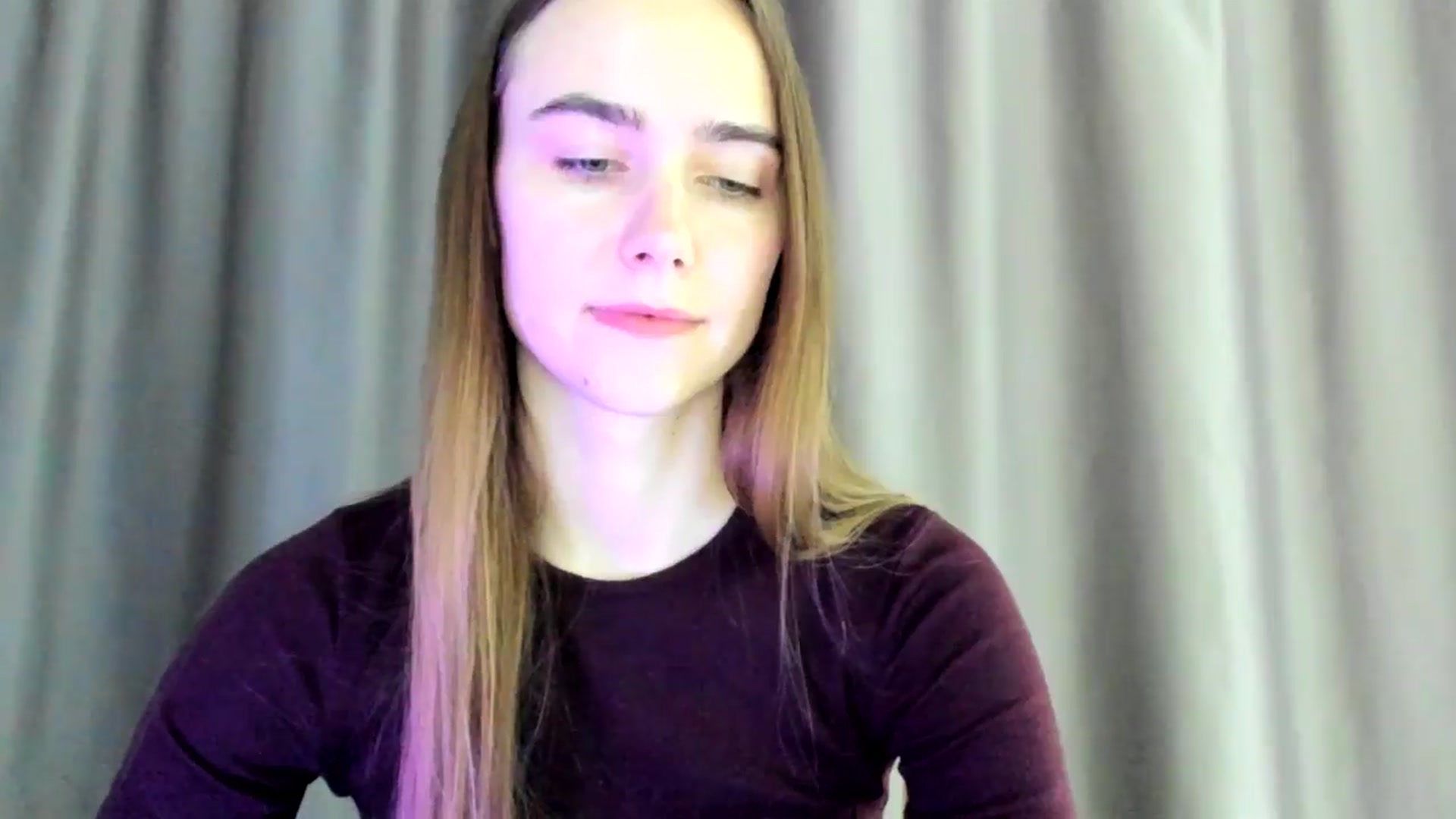 Gallery image thumbnail from OhAlisa's myfreecams stream on, 04/07/2026, 14:09 image 10 of 20