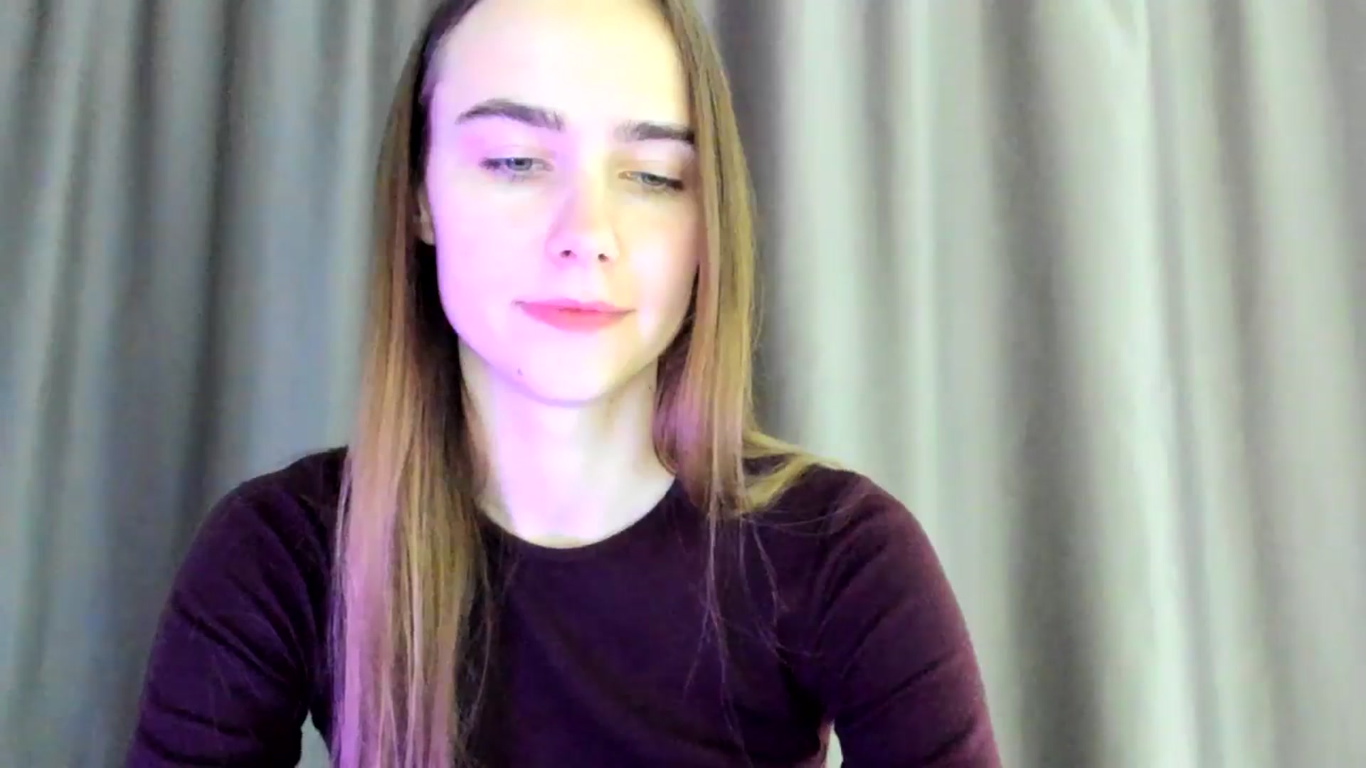 Gallery image thumbnail from OhAlisa's myfreecams stream on, 04/07/2026, 14:09 image 8 of 20