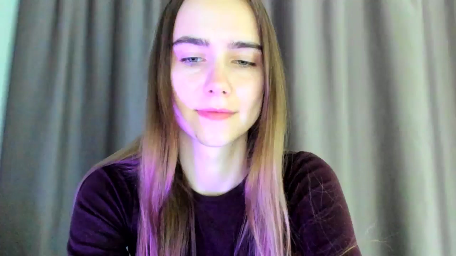 Gallery image thumbnail from OhAlisa's myfreecams stream on, 04/07/2026, 14:09 image 16 of 20