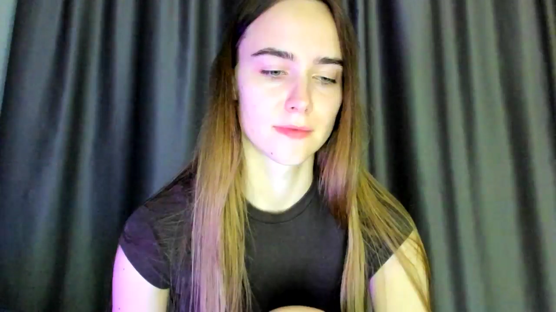 Gallery image thumbnail from OhAlisa's myfreecams stream on, 04/11/2026, 17:46 image 3 of 20