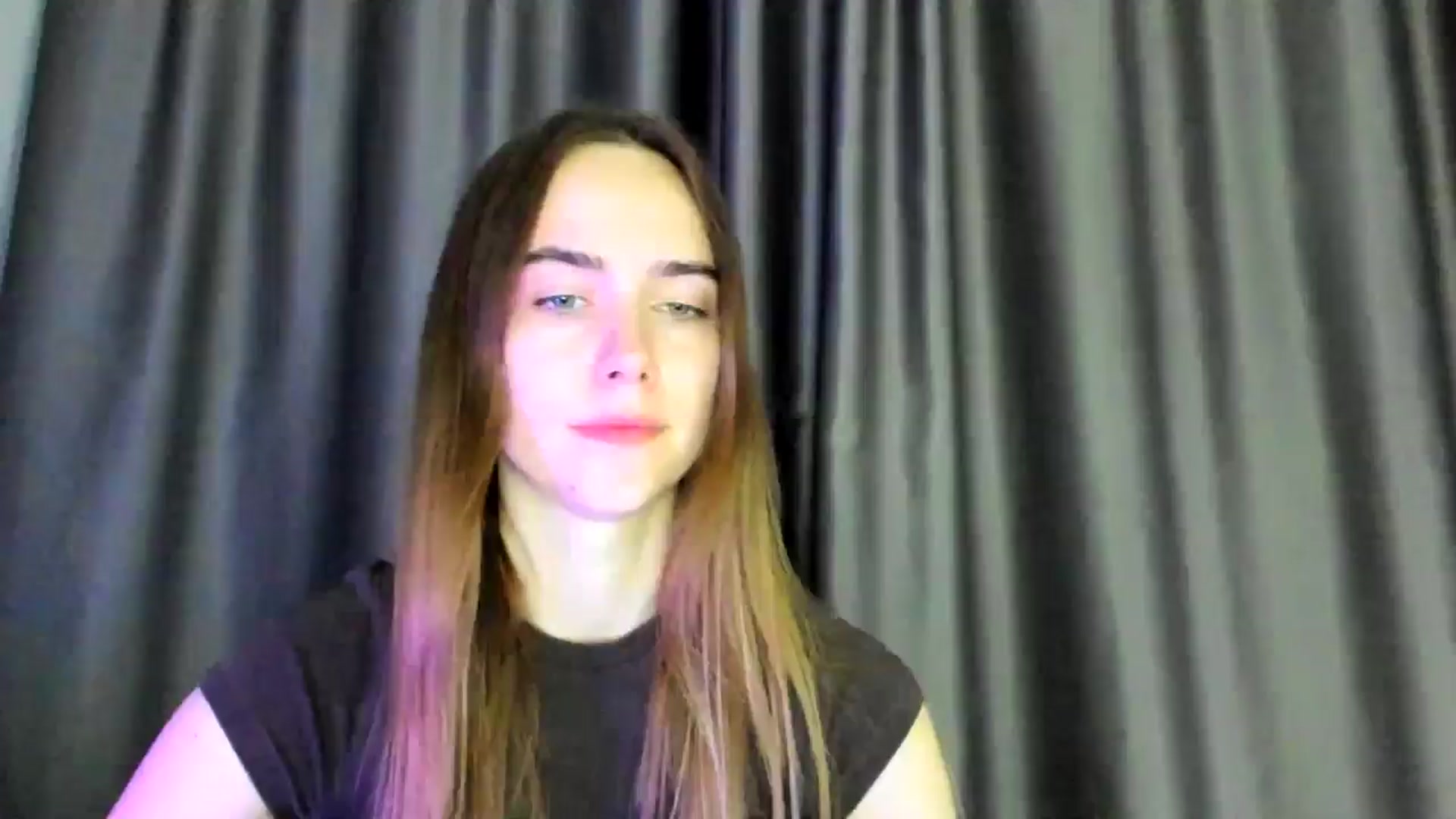Gallery image thumbnail from OhAlisa's myfreecams stream on, 04/11/2026, 17:46 image 19 of 20