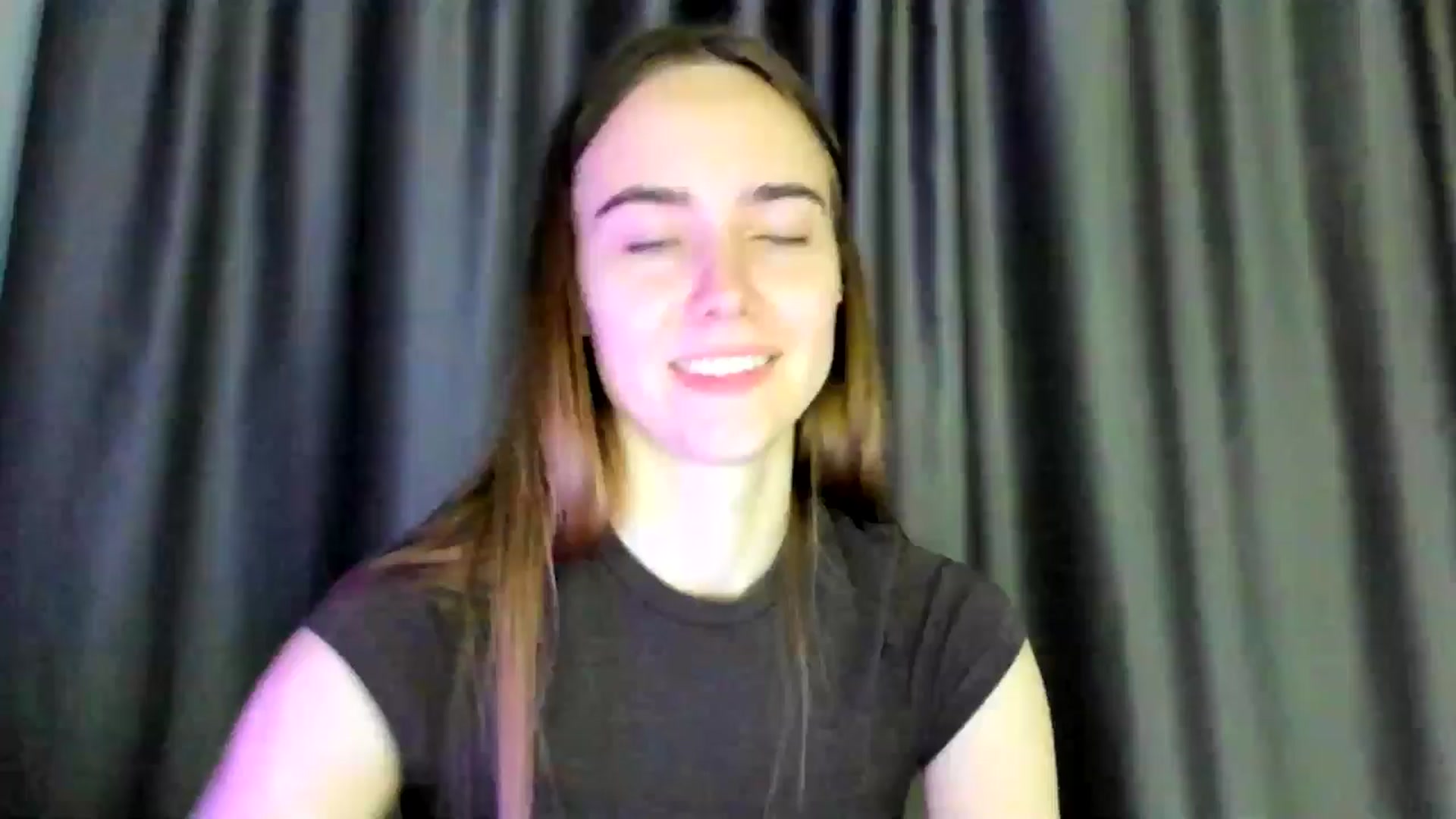 Gallery image thumbnail from OhAlisa's myfreecams stream on, 04/11/2026, 17:46 image 9 of 20