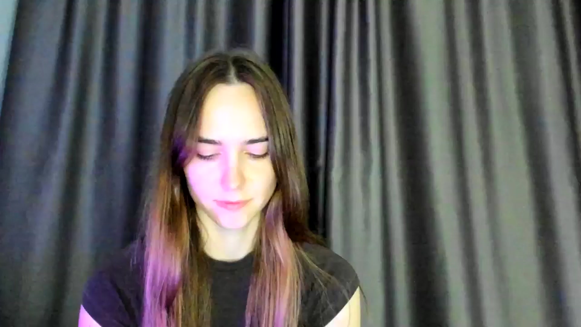 Gallery image thumbnail from OhAlisa's myfreecams stream on, 04/11/2026, 17:46 image 16 of 20