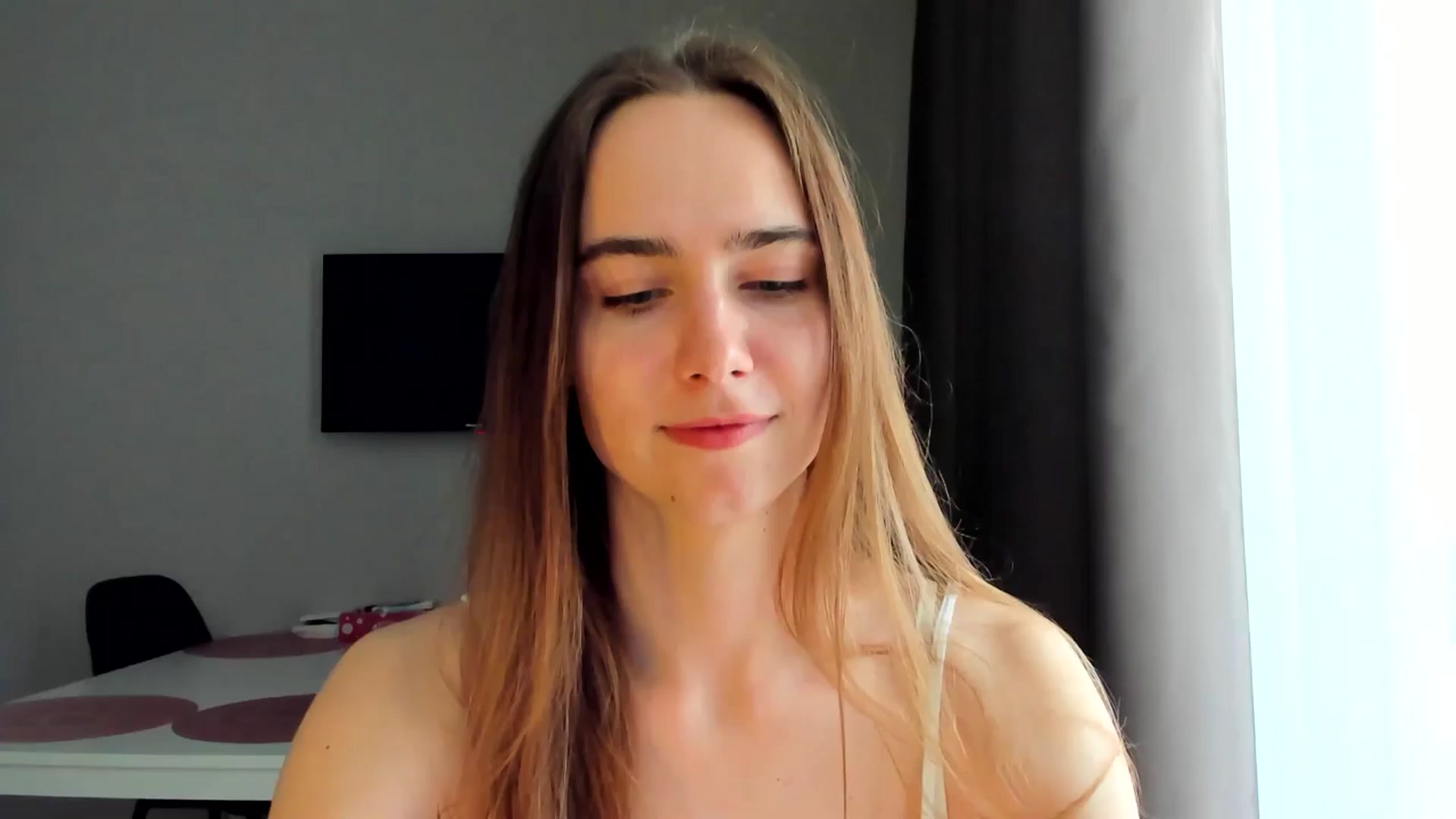 Gallery image thumbnail from OhAlisa's myfreecams stream on, 04/16/2026, 12:07 image 6 of 20