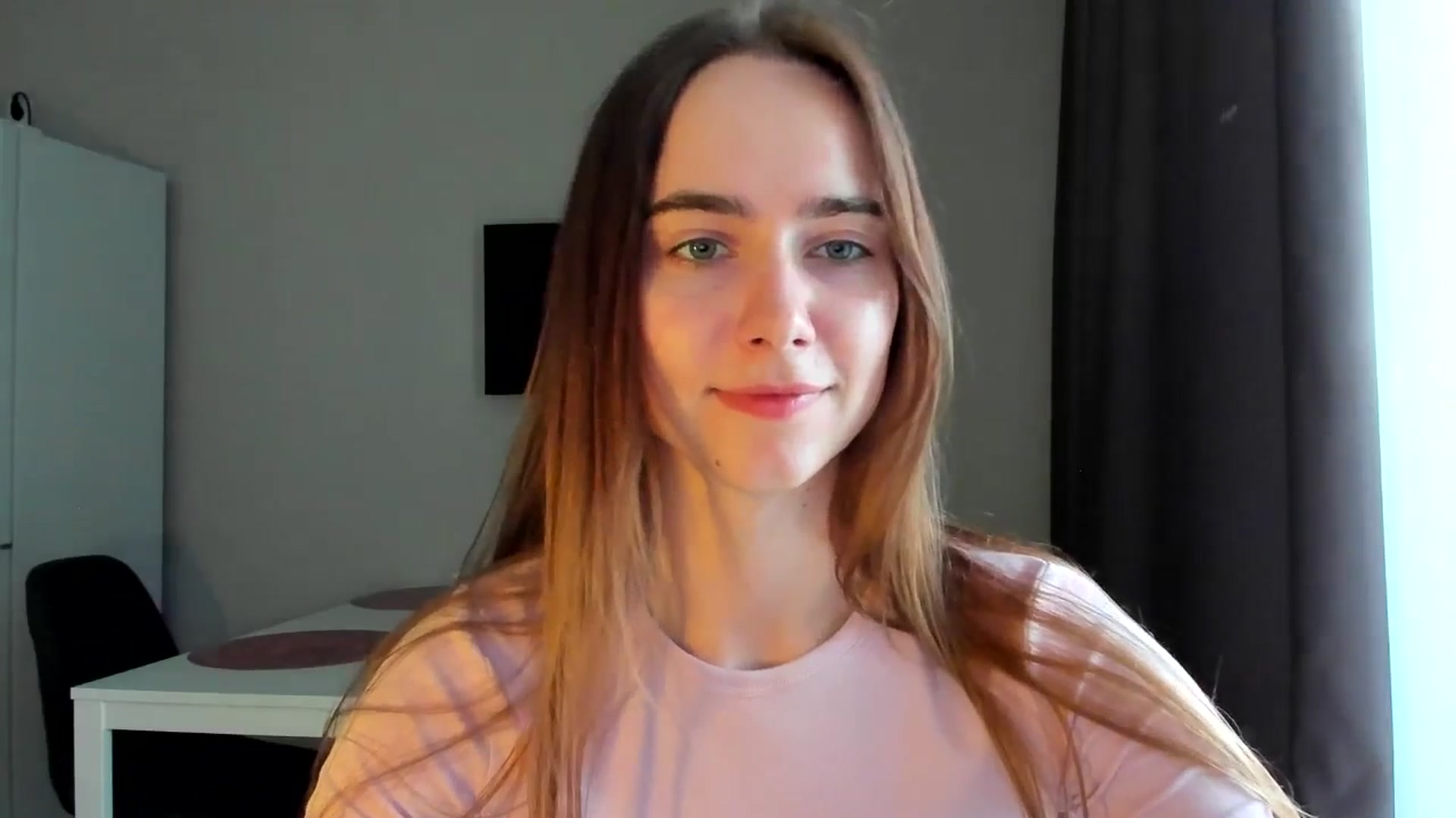 Gallery image thumbnail from OhAlisa's myfreecams stream on, 04/17/2026, 15:30 image 7 of 20