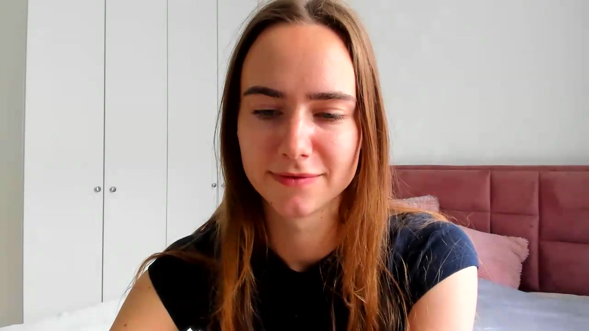 Gallery image thumbnail from OhAlisa's myfreecams stream on, 05/13/2026, 12:39 image 7 of 20