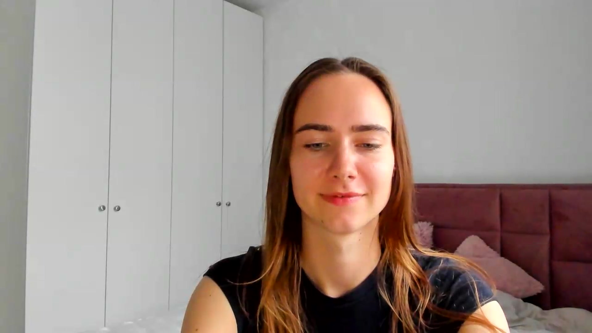 Gallery image thumbnail from OhAlisa's myfreecams stream on, 05/14/2026, 16:33 image 19 of 20